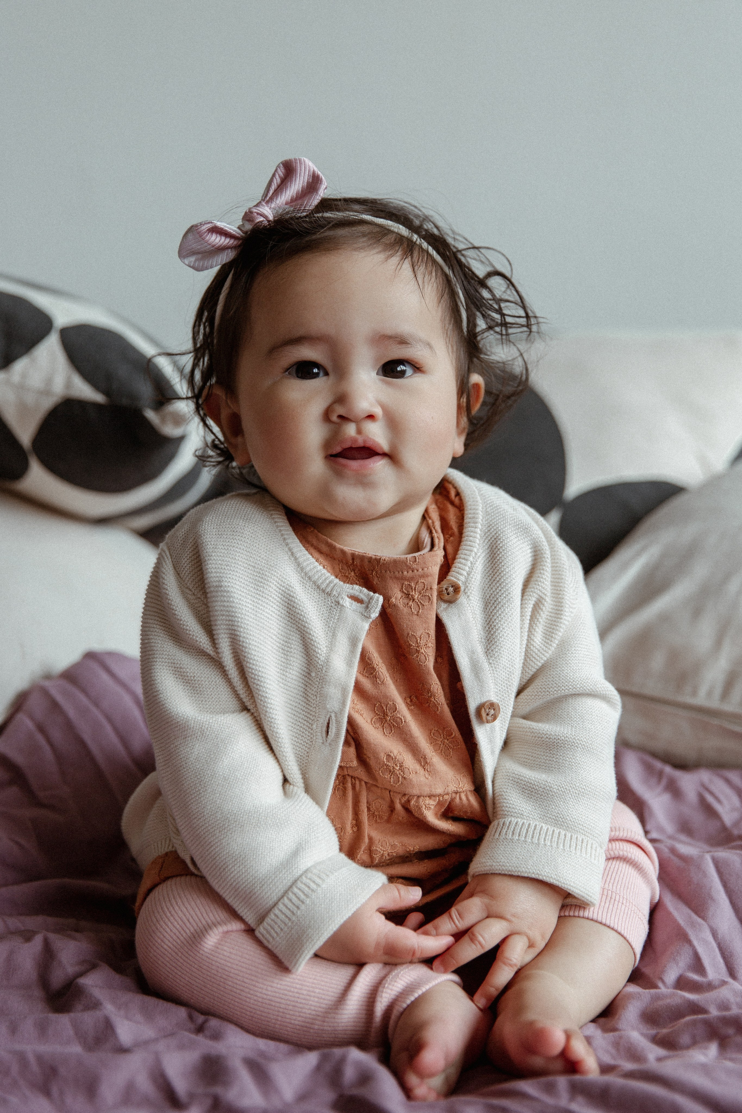 Family photosession at home. True self