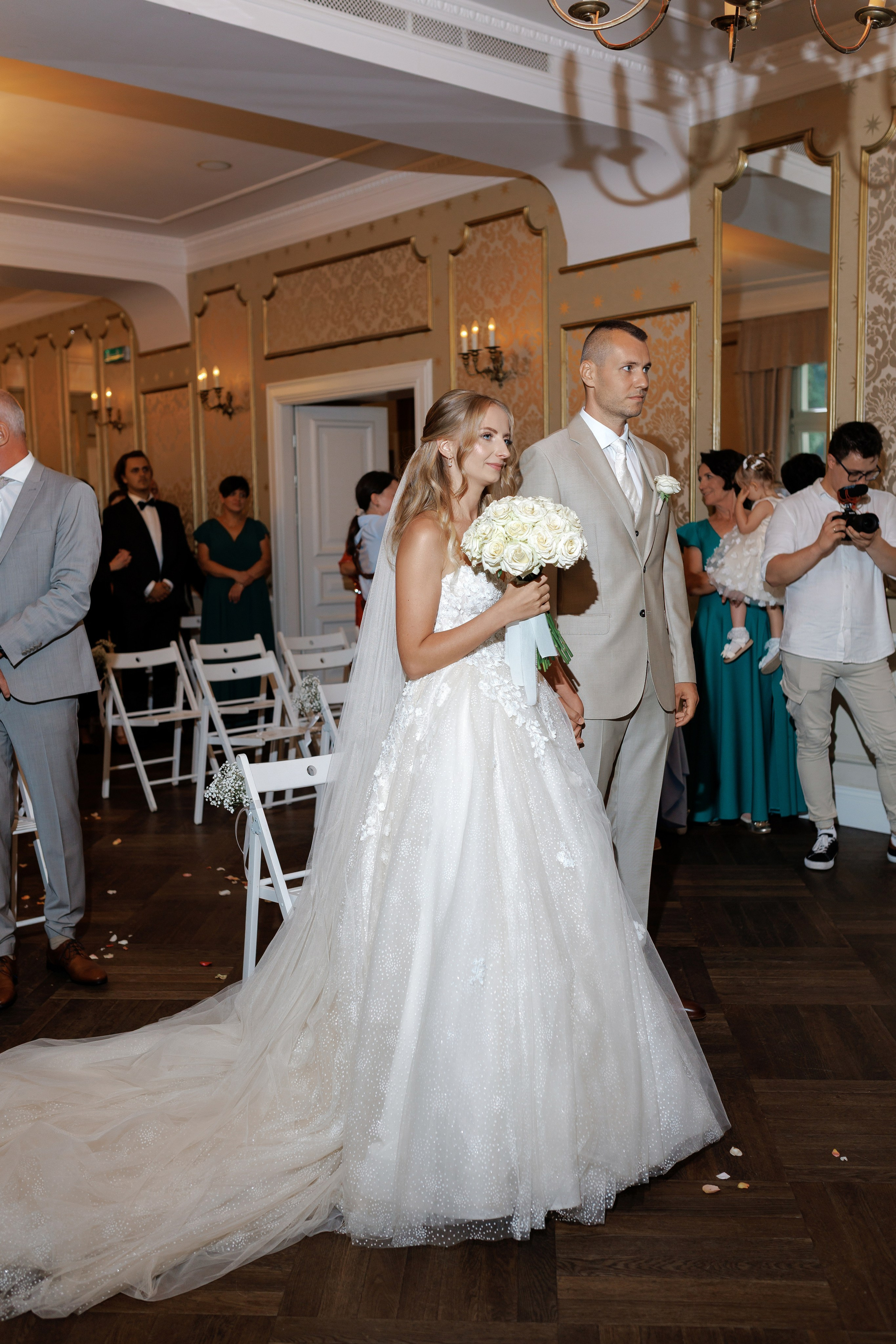 Kamila & Jorg. Dwor Sireakow. 26.07.2025. Fotograf ślubny i rodzinny w Krakowie Yana Klymova