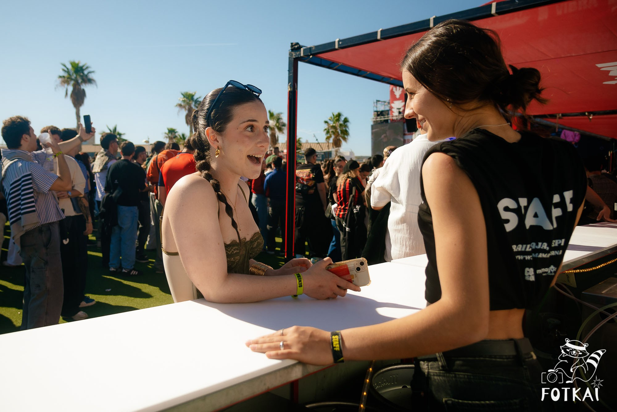 Fotos Costa Sonora 2026 Alicante Día 2 — busca tu foto y encuentra amigos del festival | FOTKAI