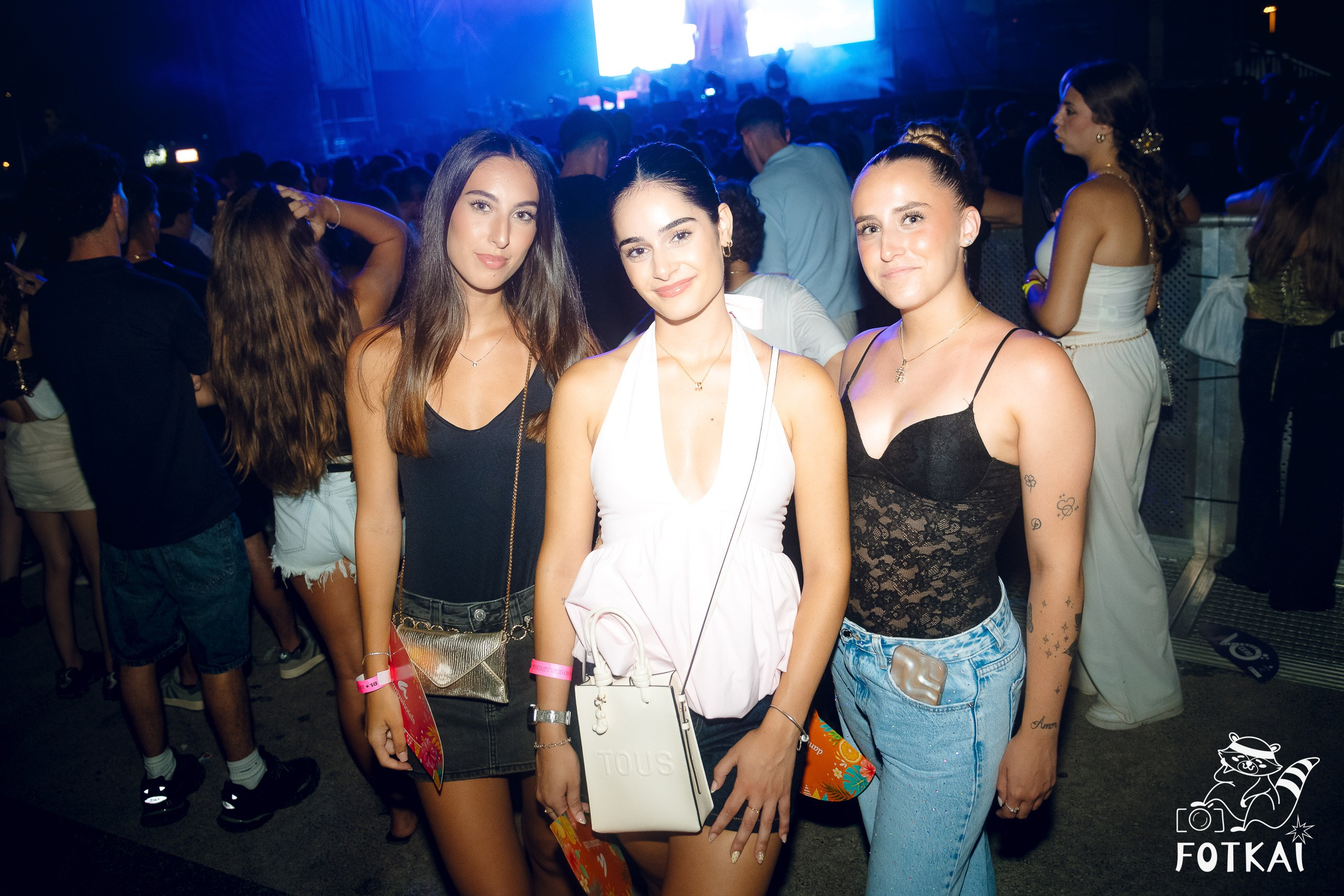 JC Reyes at Brilla Torrevieja Festival — Live Concert Photos in Torrevieja, Spain, 2026 | FOTKAI