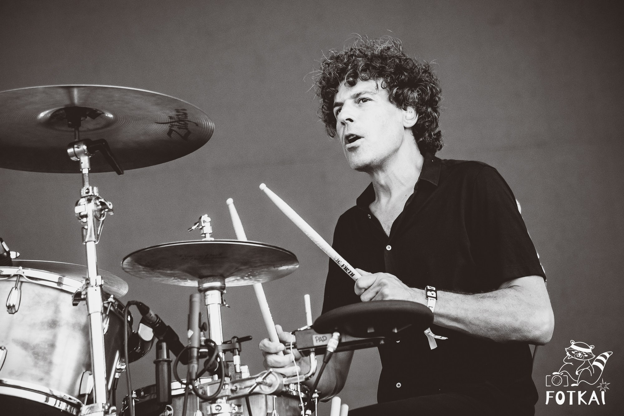 Low Festival 2026 — Full Concert Photo Report from the Opening Night in Torrevieja | FOTKAI
