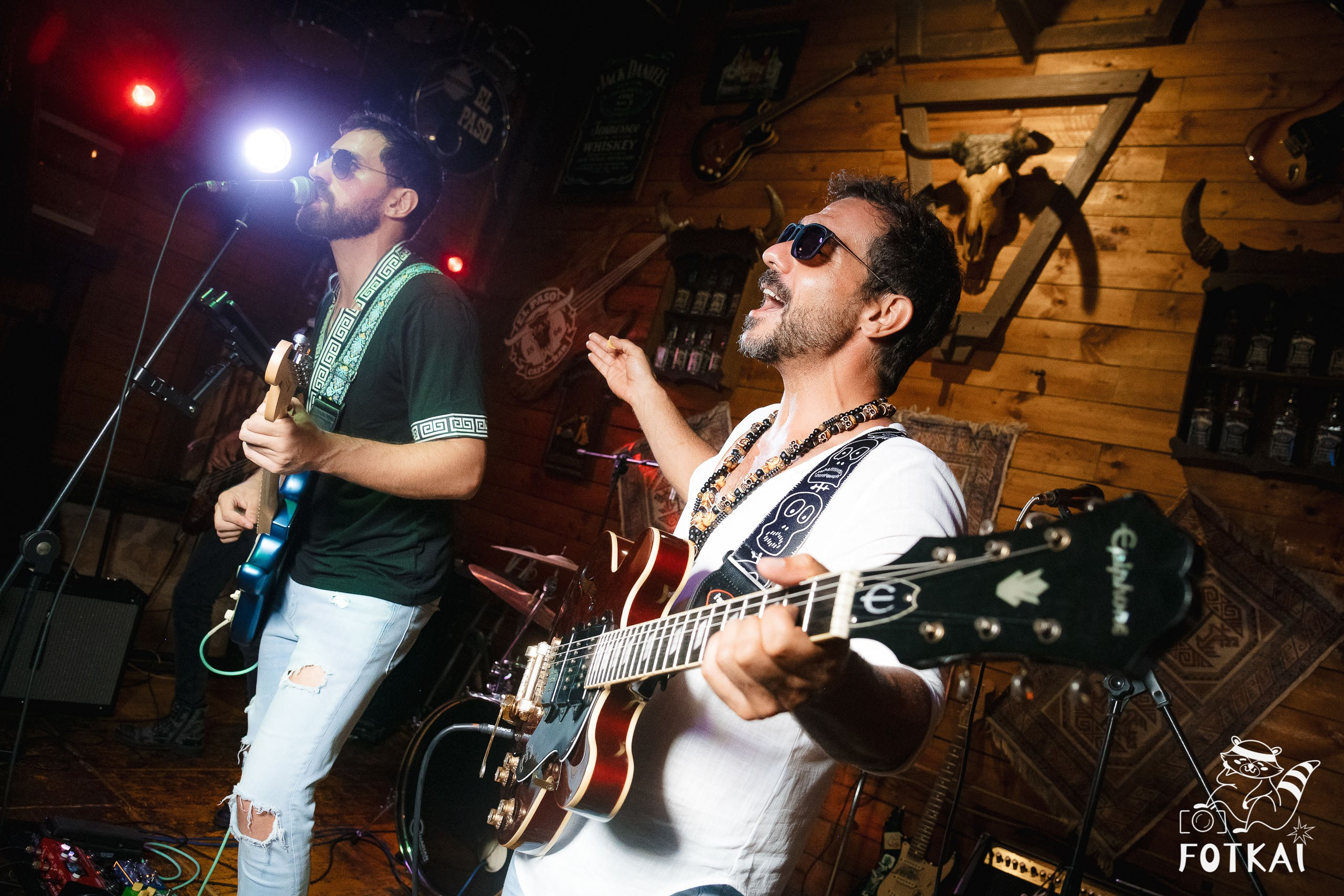 Stones of the Coast en El Paso Rock Bar Torrevieja: Reportaje fotográfico 20.09.25 | FOTKAI