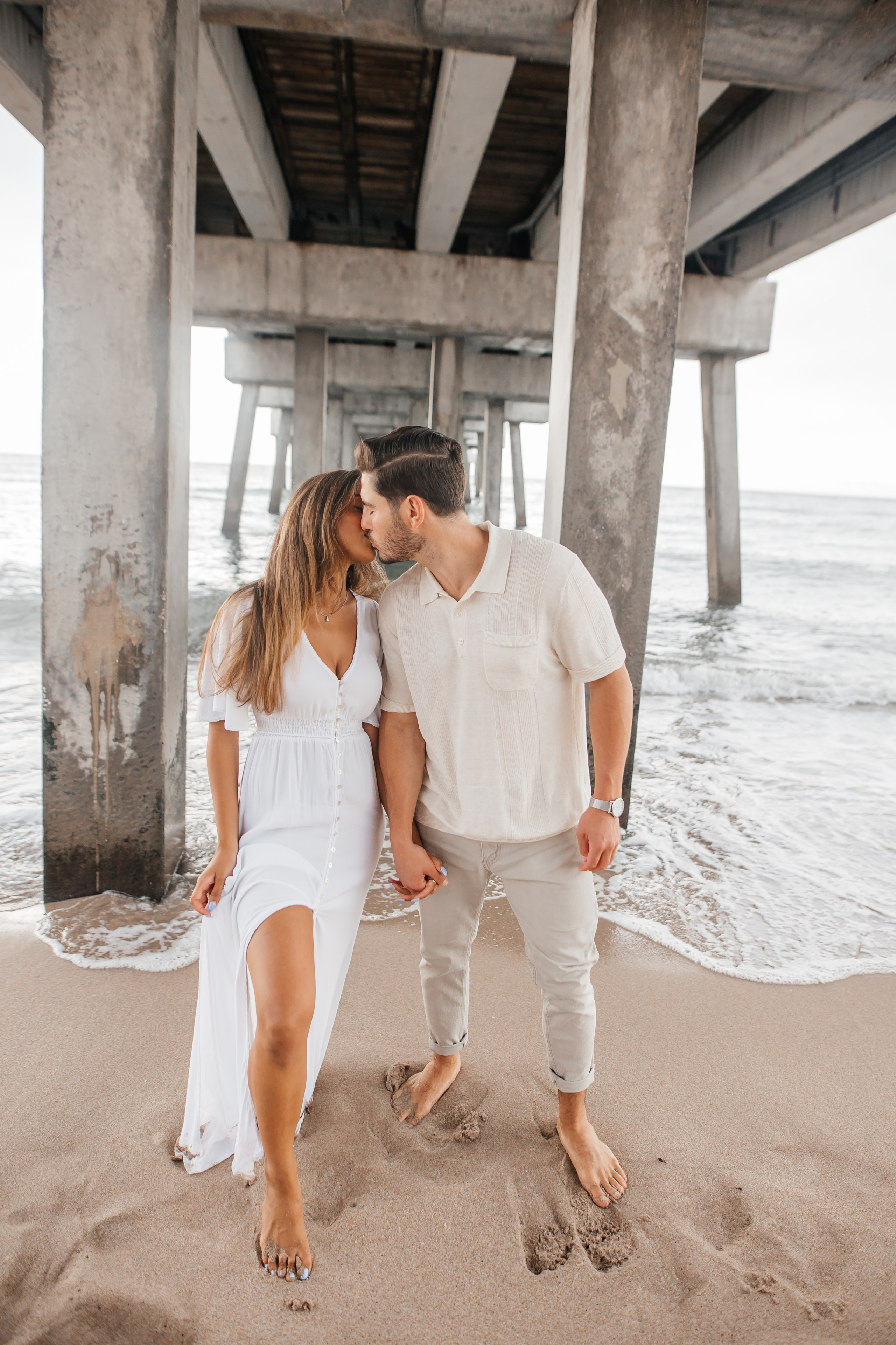 Engagement photo session. My name is Kate and I am family and wedding photographer