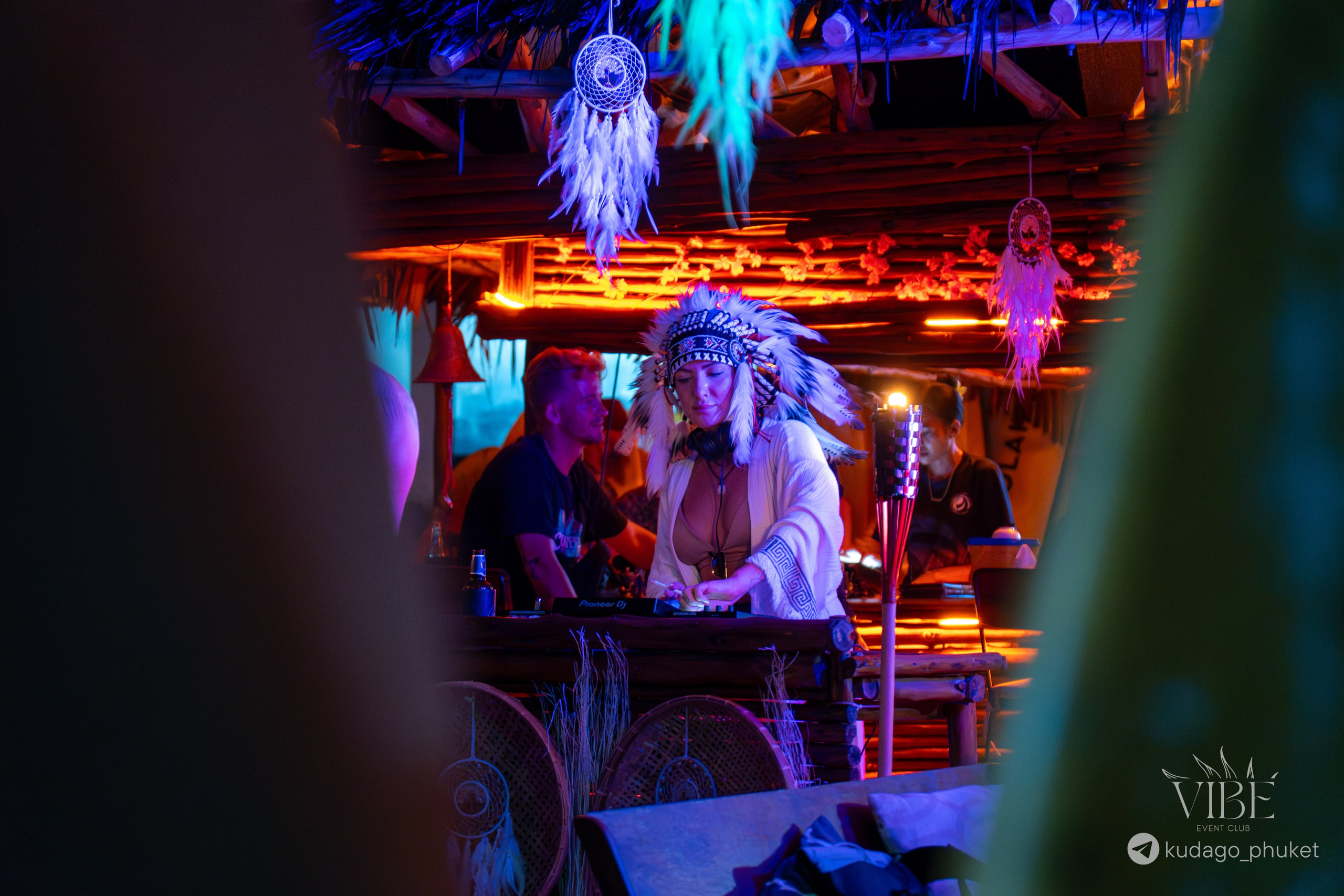 Вечеринка Boho Vibe | Фоторепортаж | Афиша | DAVAYSXODIM.com PHUKET. АФИША|ФОТОРЕПОРТАЖИ|ИВЕНТЫ|ПХУКЕТ