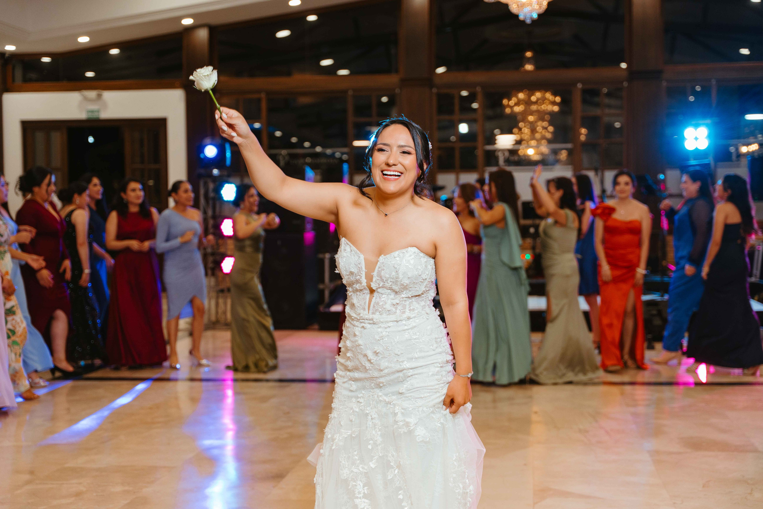 Karol y Jairon. Fotógrafo de bodas en Loja Ecuador | Piero Alvarez PH