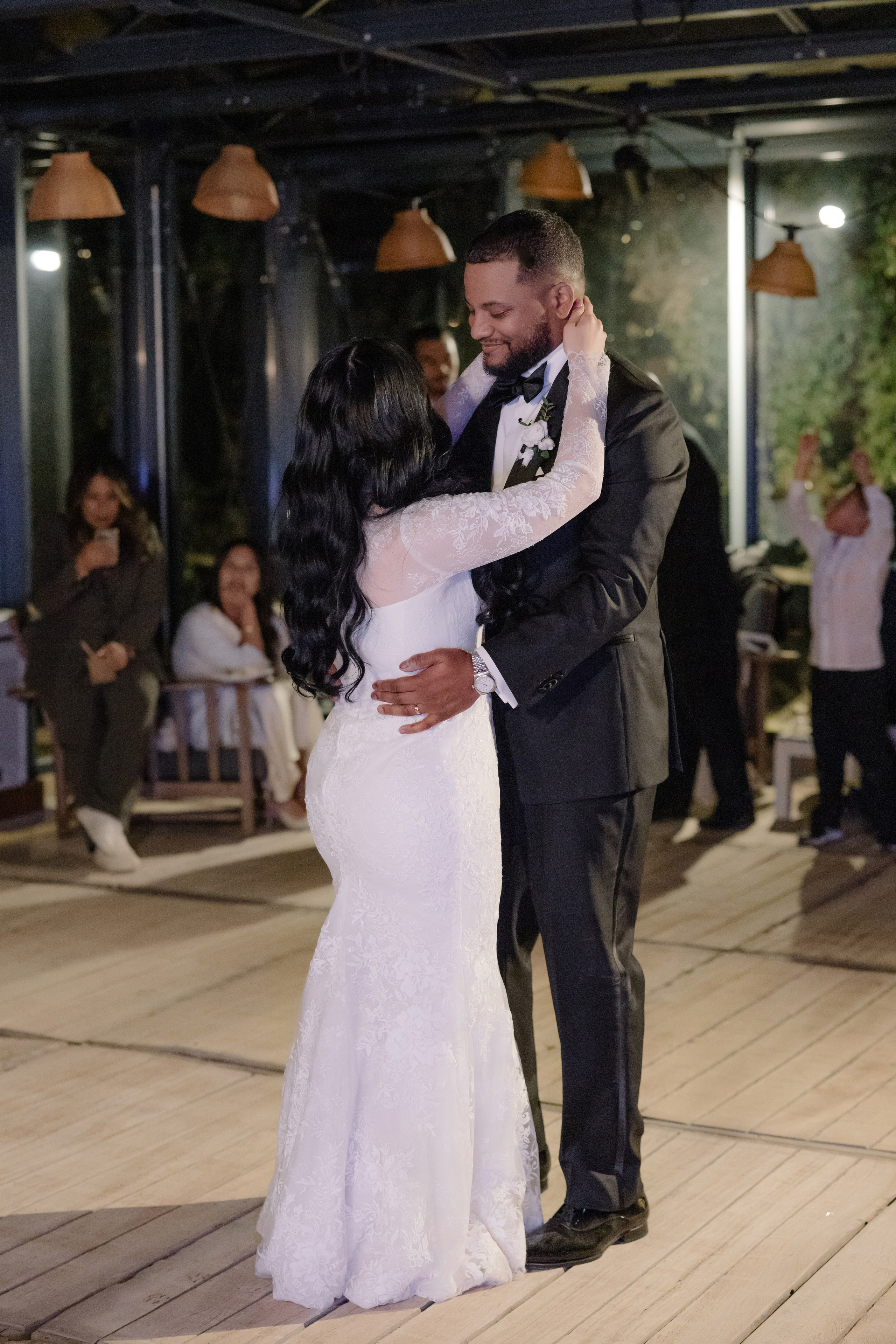 Mitcell&Melanie digital. Wedding photographer Italy