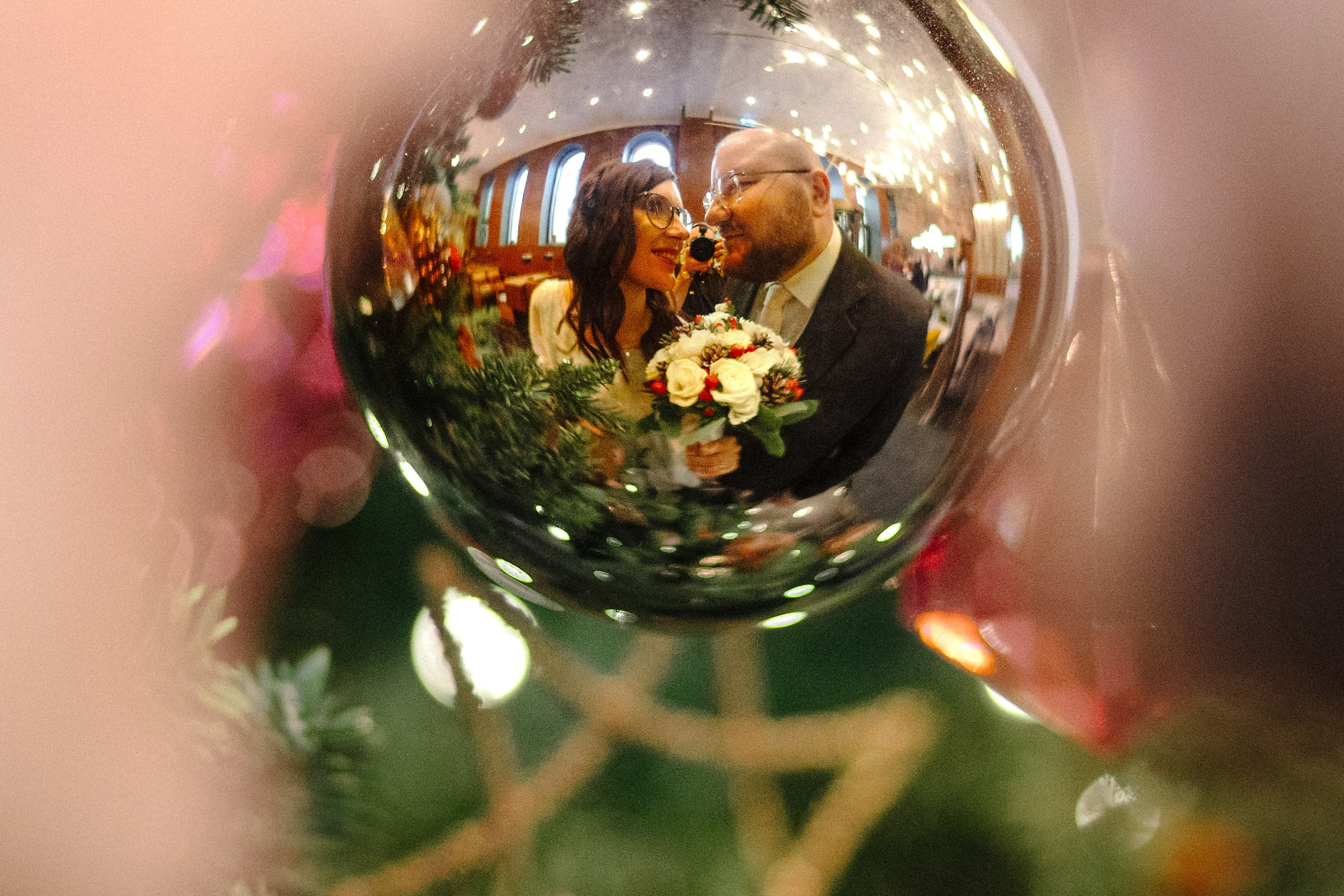 Зимняя свадебная фотосессия в музее искусств. Евгений Тимофеев | Свадебный и контент-фотограф и видеограф в Риге