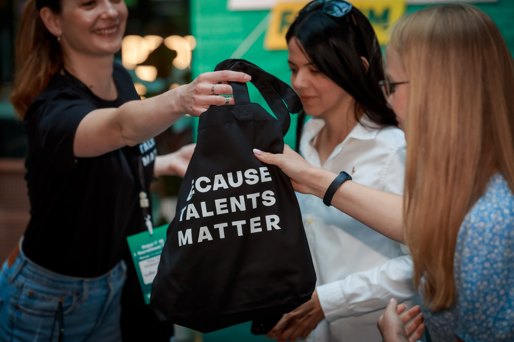 WYDARZENIA BIZNESOWE. Fotograf w Warszawie-Konstantin Golubev