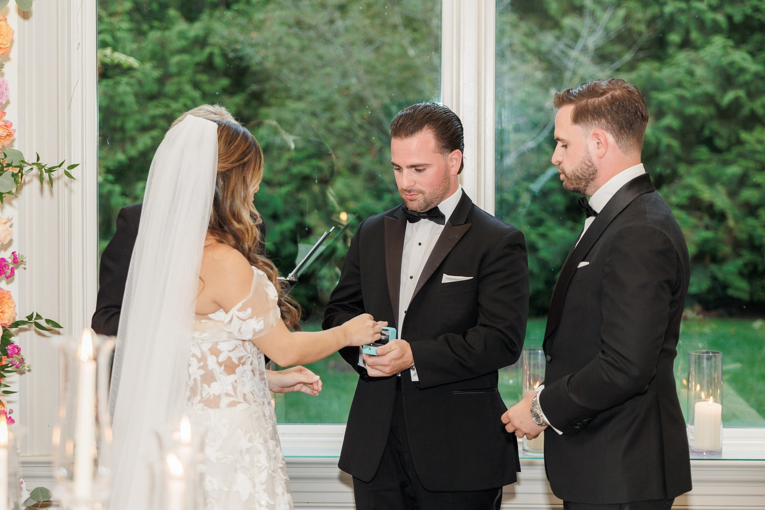 Arianeh & Michael, Park Chateau. Wedding Photo & Video