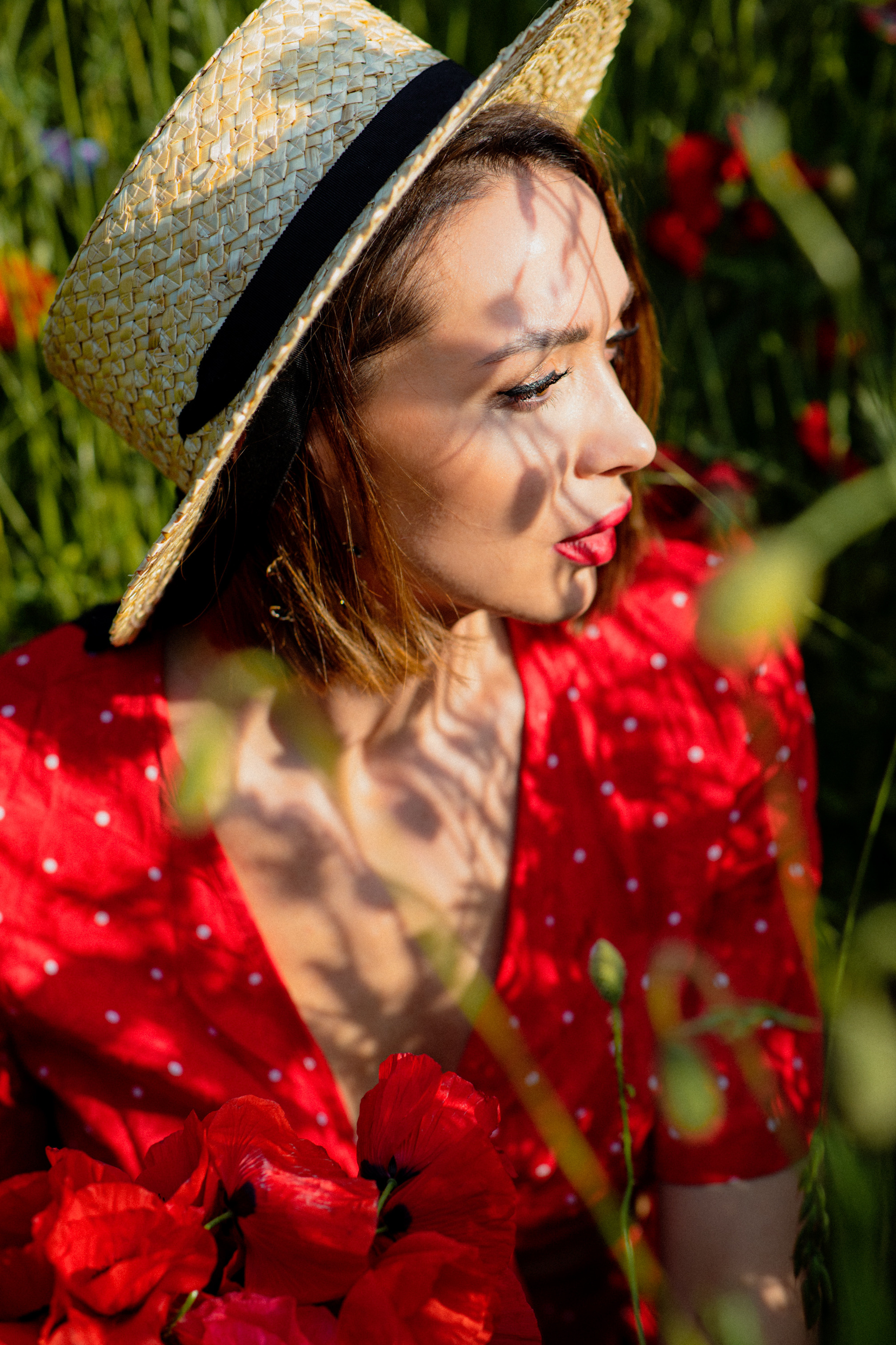 Mohnfeld. Hochzeitsfotografin in Gütersloh | Authentische Hochzeitsreportagen | TK Photographie