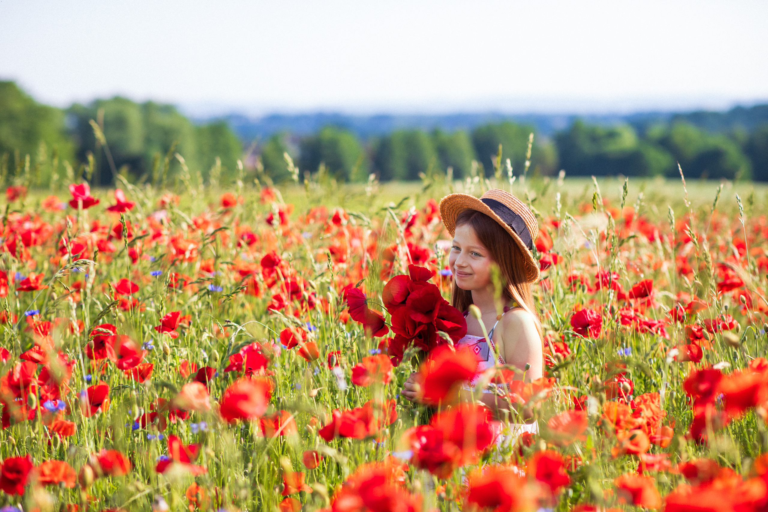 Mohnfeld. Hochzeitsfotografin in Gütersloh | Authentische Hochzeitsreportagen | TK Photographie