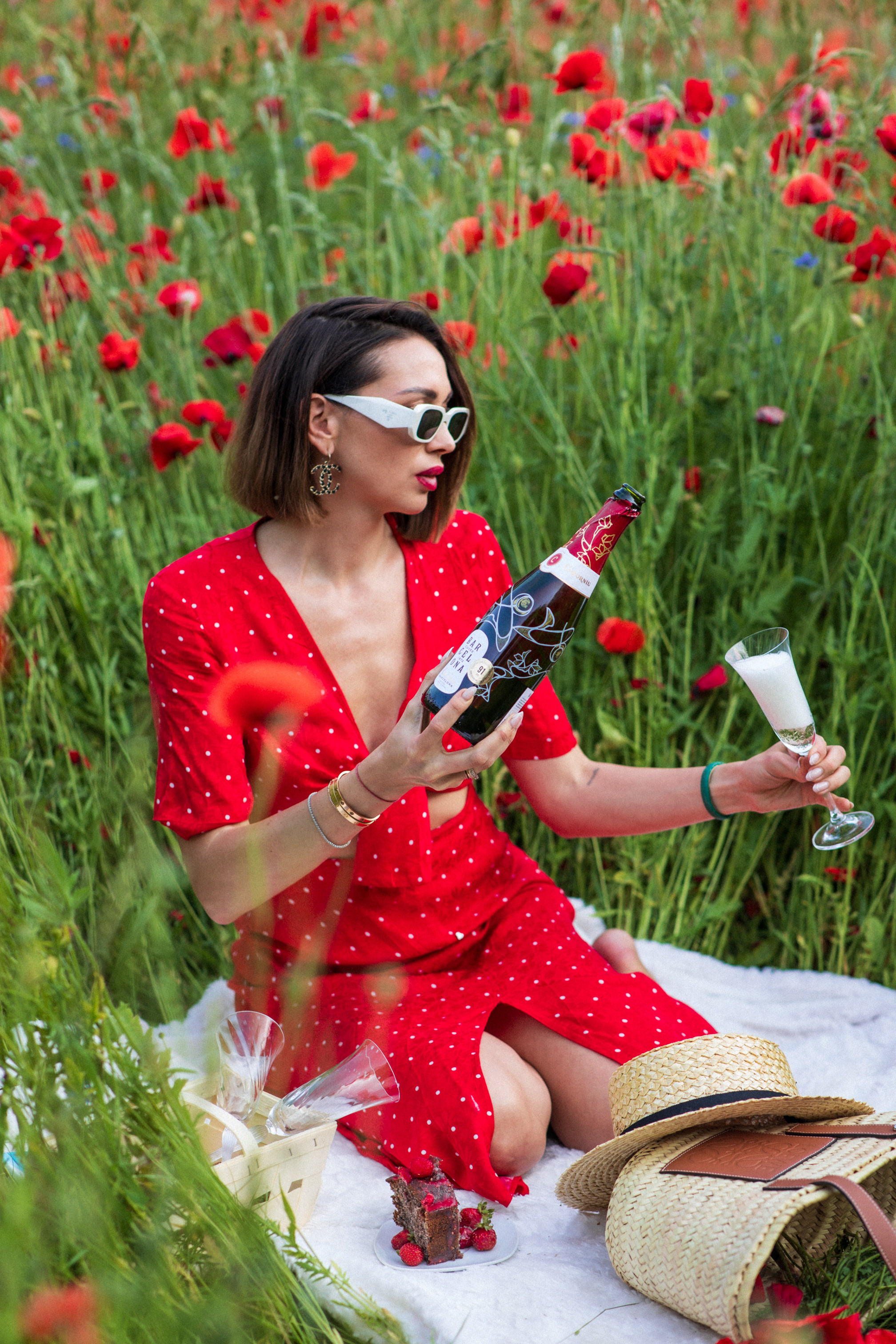 Mohnfeld. Hochzeitsfotografin in Gütersloh | Authentische Hochzeitsreportagen | TK Photographie