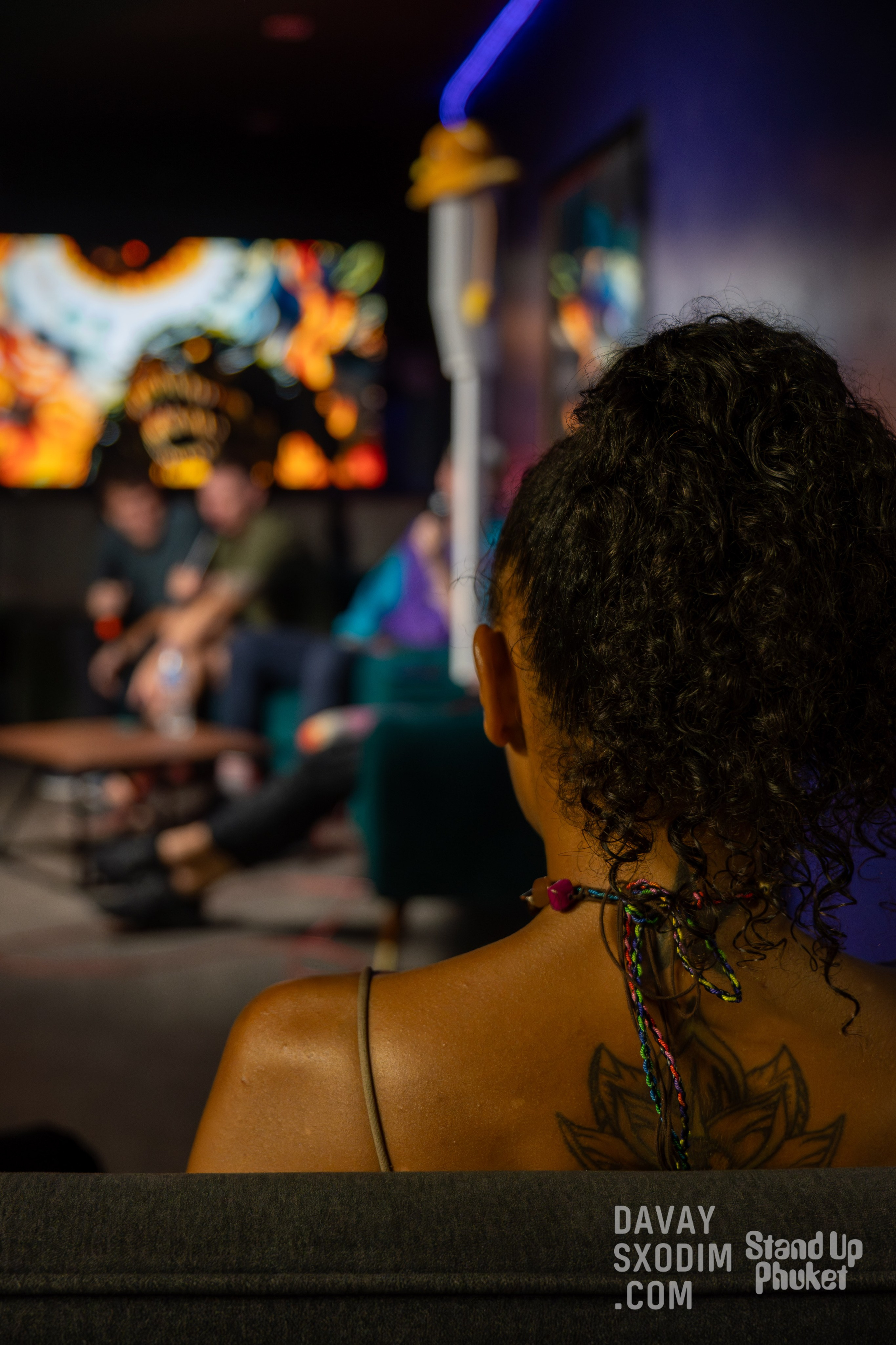 Standup-шоу «Тай-Болтай» | Фоторепортаж | Афиша | DAVAYSXODIM.com PHUKET. АФИША|ФОТОРЕПОРТАЖИ|ИВЕНТЫ|ПХУКЕТ