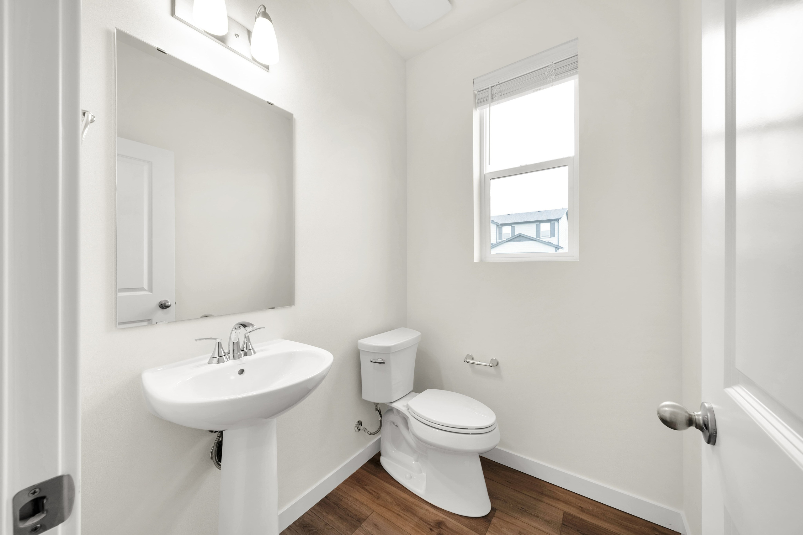 Real Estate photography. Washington state. EVAN ARISTOV WEDDING PHOTOGRAPHY — Seattle Wedding Photographer