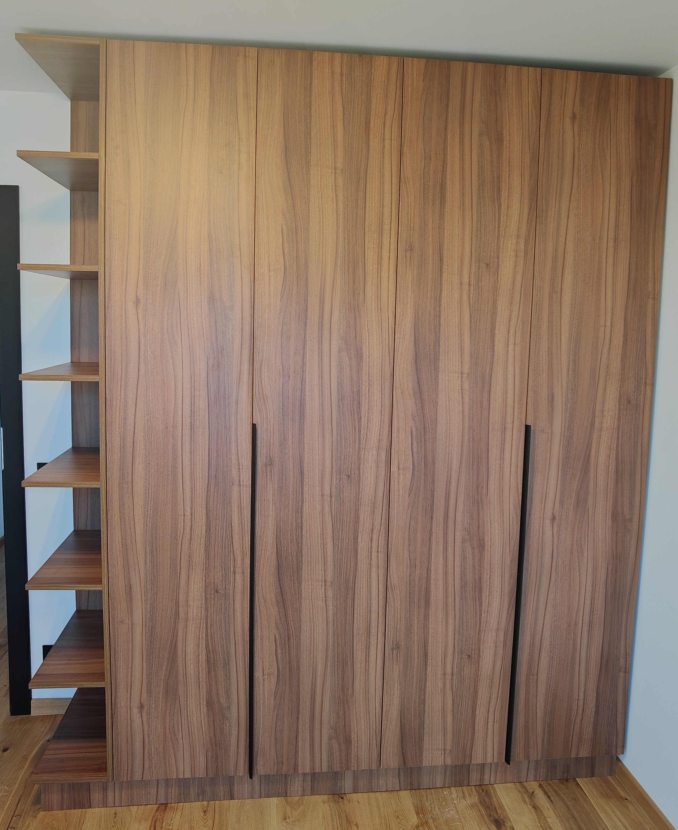 Dressing. Furniture Alexandru Turcu