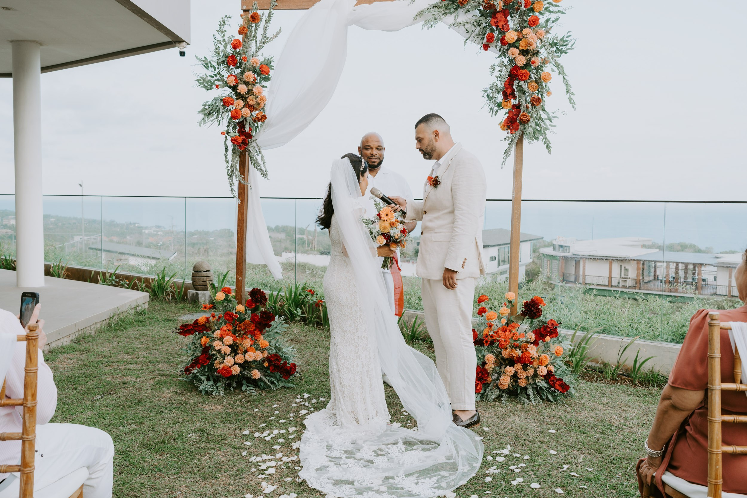 Bernardino & Ana. Female Photographer in Bali