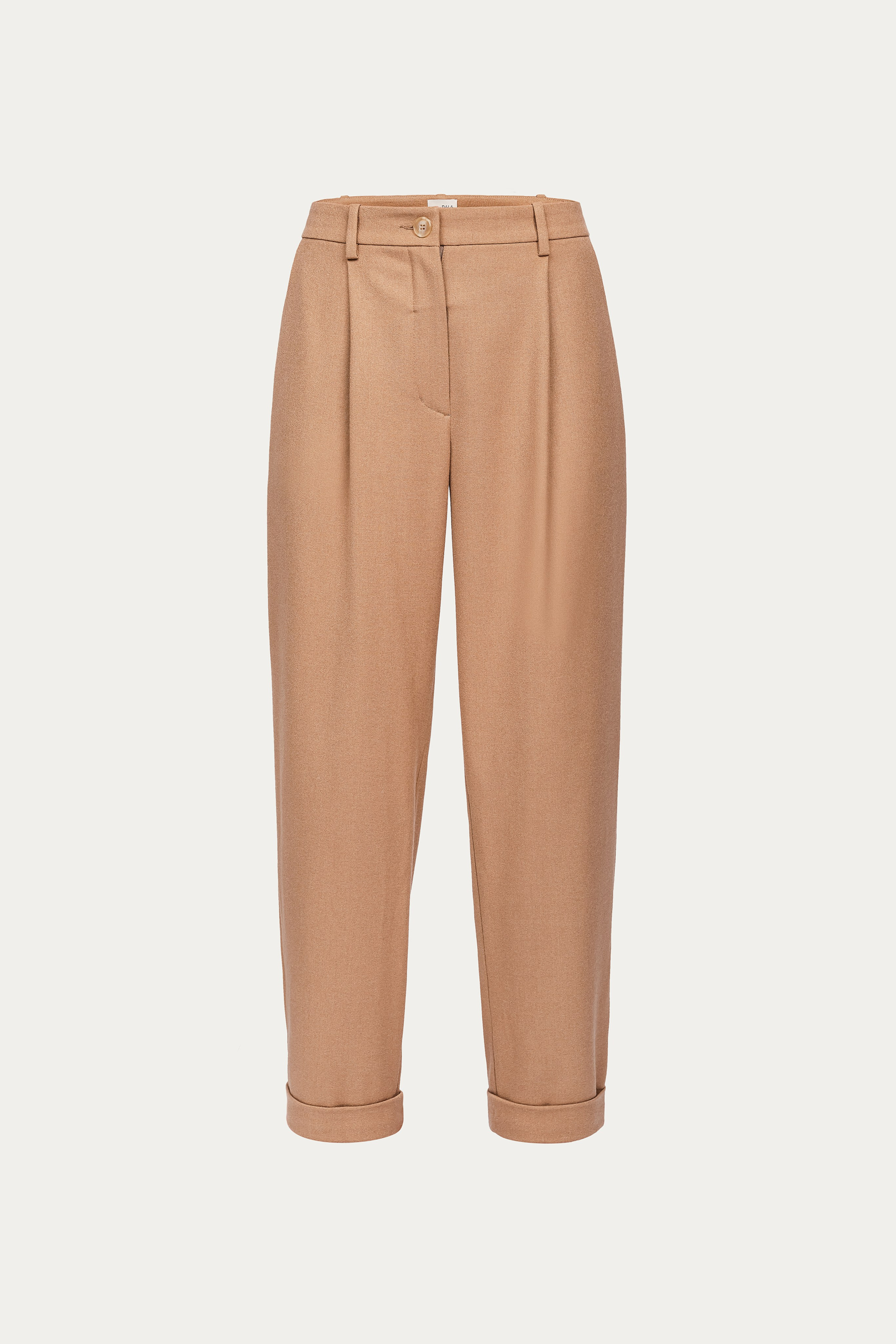 Nolo Fashion. Fotogrāfs Rīgā. Gīmenes, individuālās un dažādu produktu fotosesijas