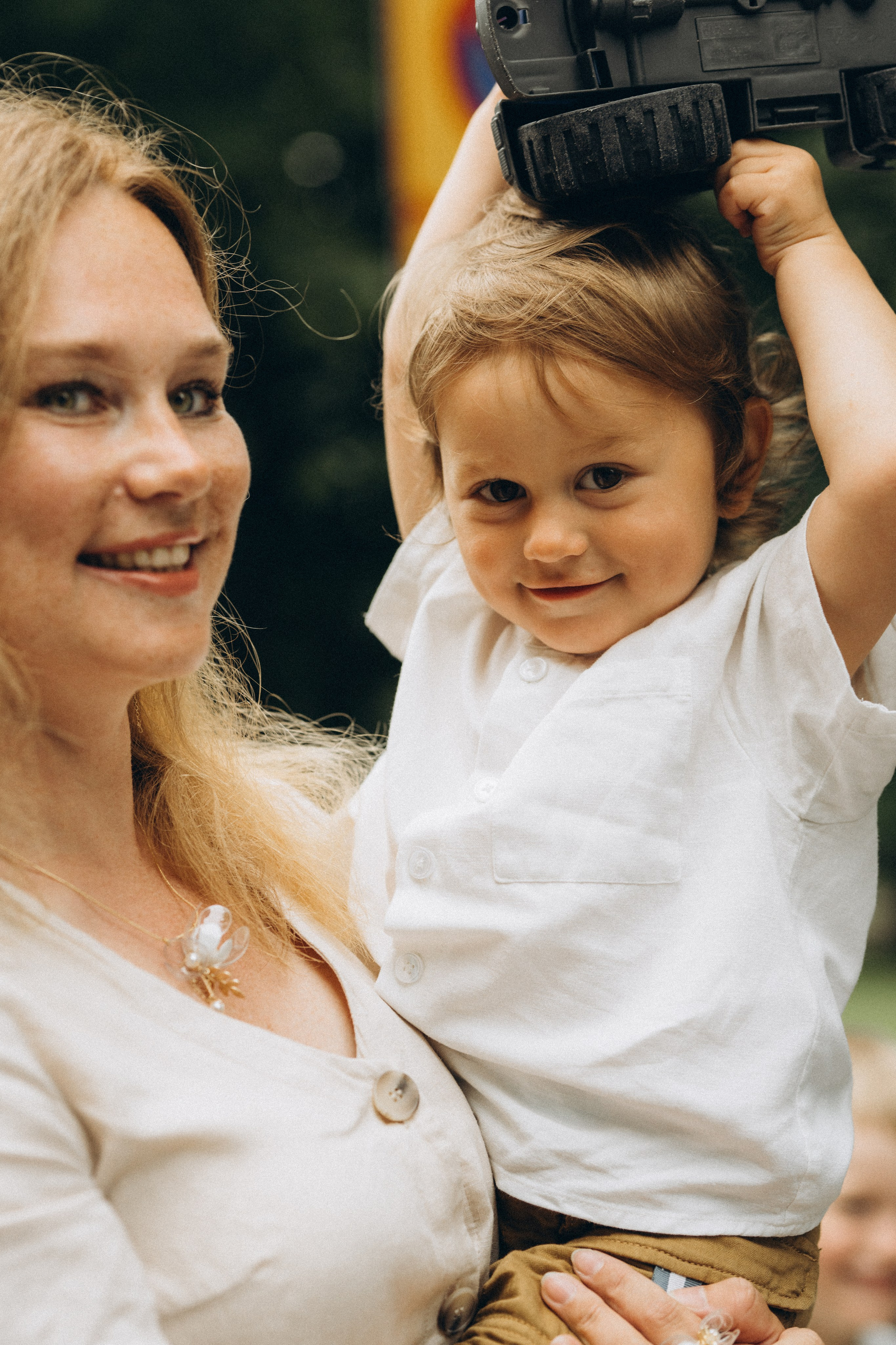 Kaivopuisto. Wedding and potrait photographer in Helsinki Vickan O