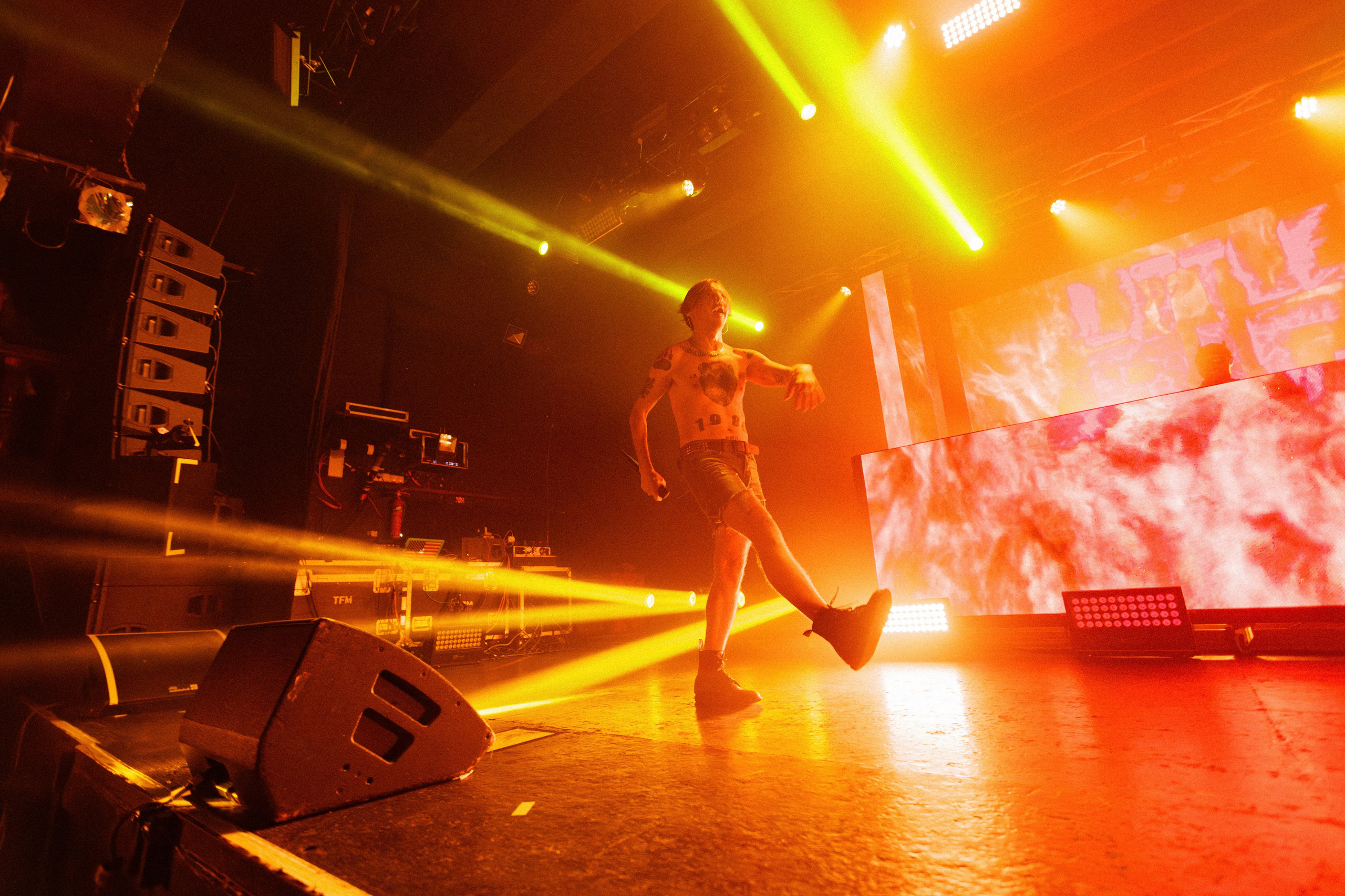 Little Big. Dmitrii Lukinykh | Visuelles Storytelling & Cinematische Fotografie in Hamburg