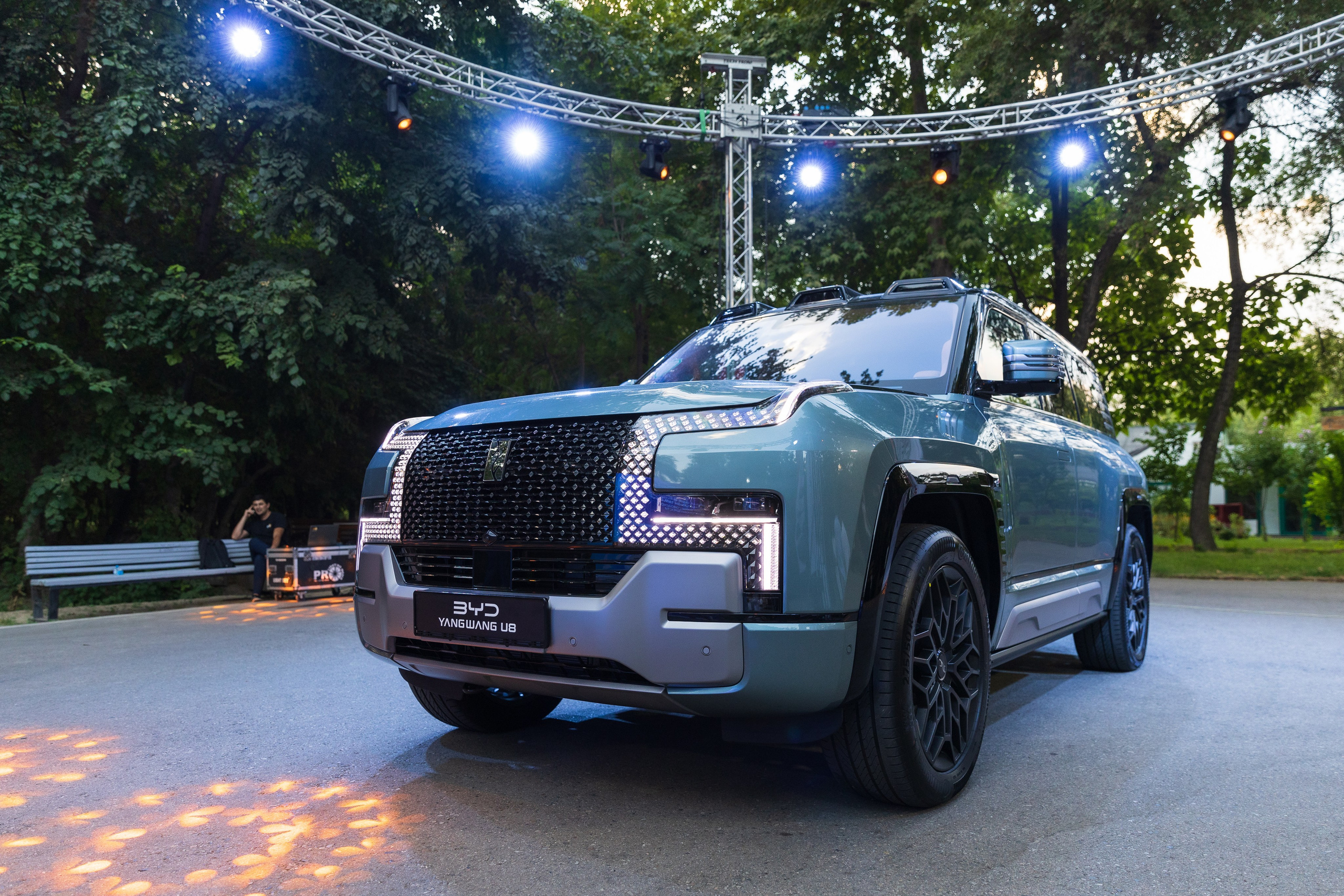 Презентация BYD E2. Профессиональная Фото-Видео Студия Геннадия Нестеренко | Ташкент и Весь Узбекистан