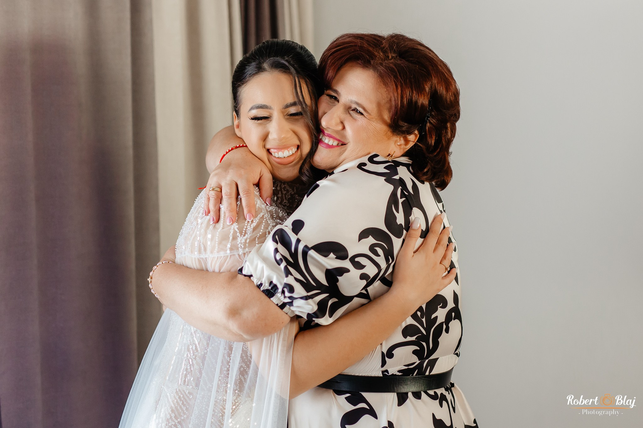 Gabriela & Andrei. Robert Blaj - Fotograf Nuntă Iași