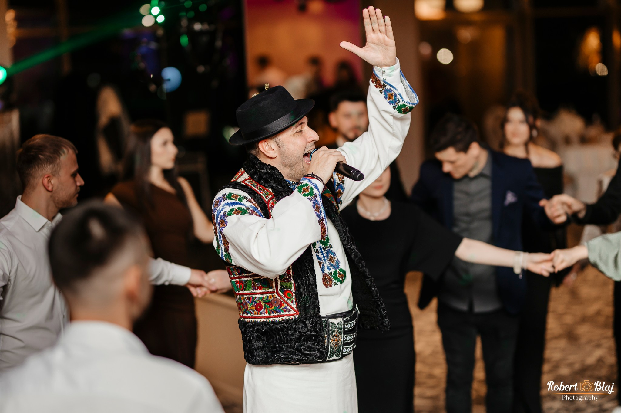 Aron. Robert Blaj - Fotograf Nuntă Iași