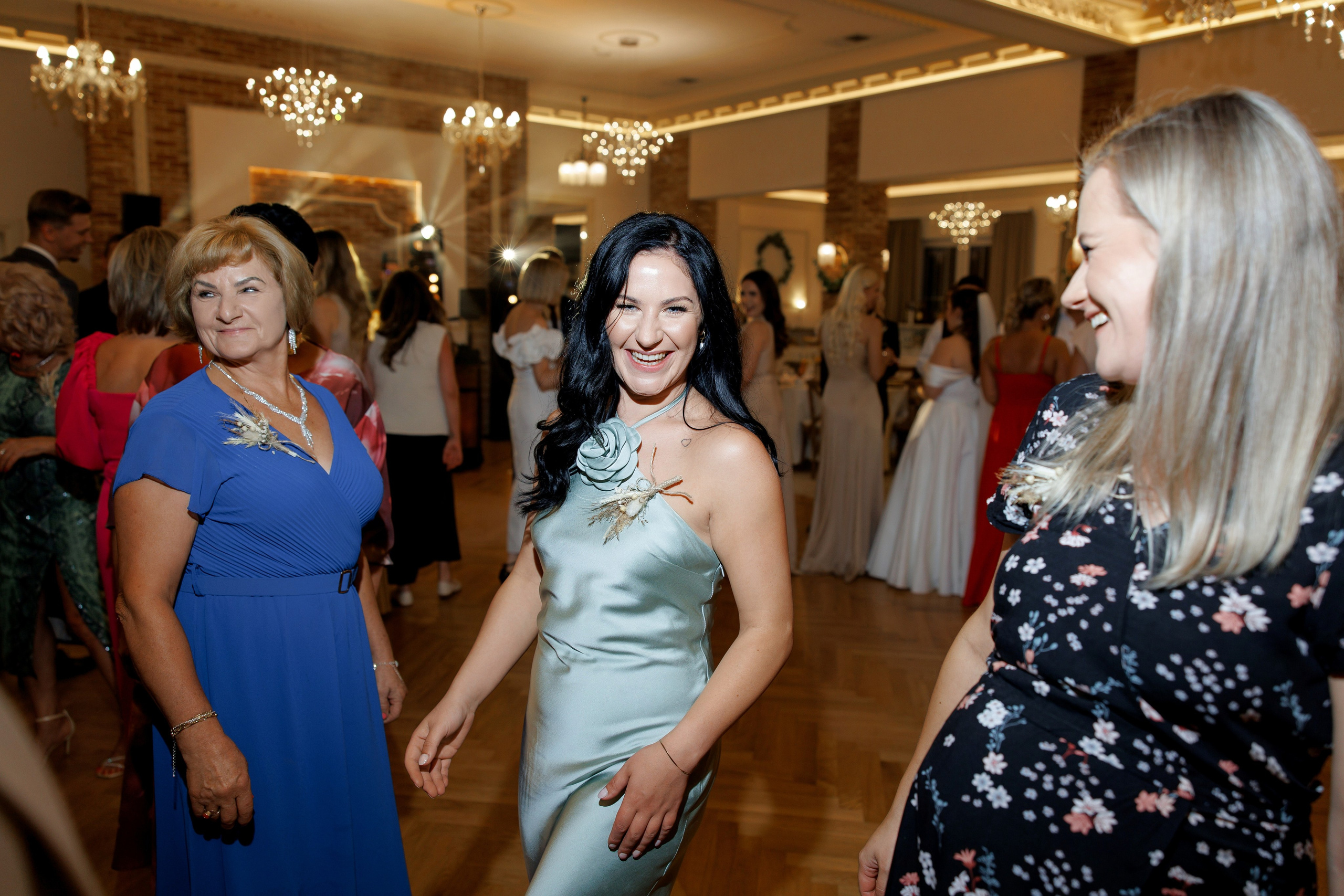 Olga & Dariusz. Fotograf ślubny i rodzinny w Krakowie Yana Klymova