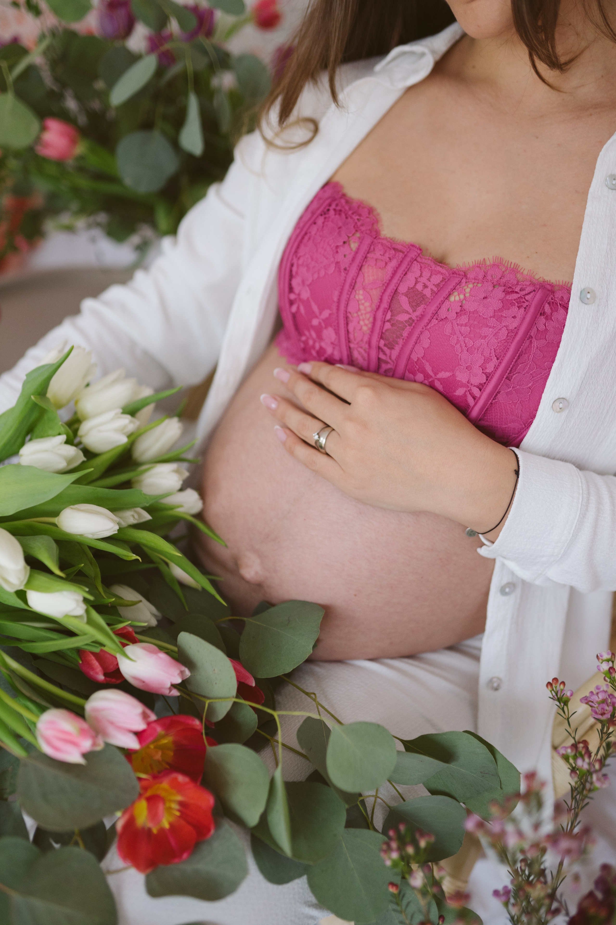 Ședințe Foto Primăvara Colorată Brașov | Mădălina Beda. Madalina Beda- Artist vizual, fotograf, doula la nastere, consultant babywearing Brasov si in toata tara