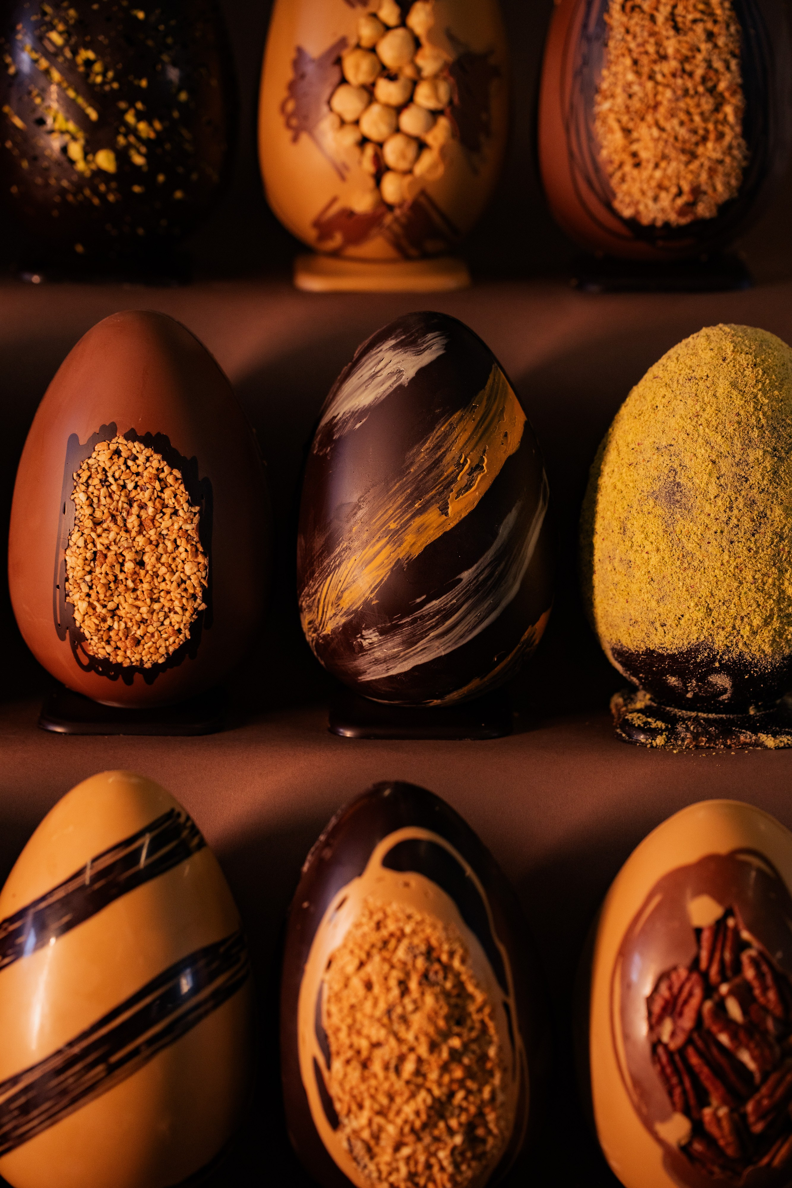 ΣΟΚΟΛΑΤΕΝΙΑ ΑΥΓΑ. Χαλβάς Ελευθερίου