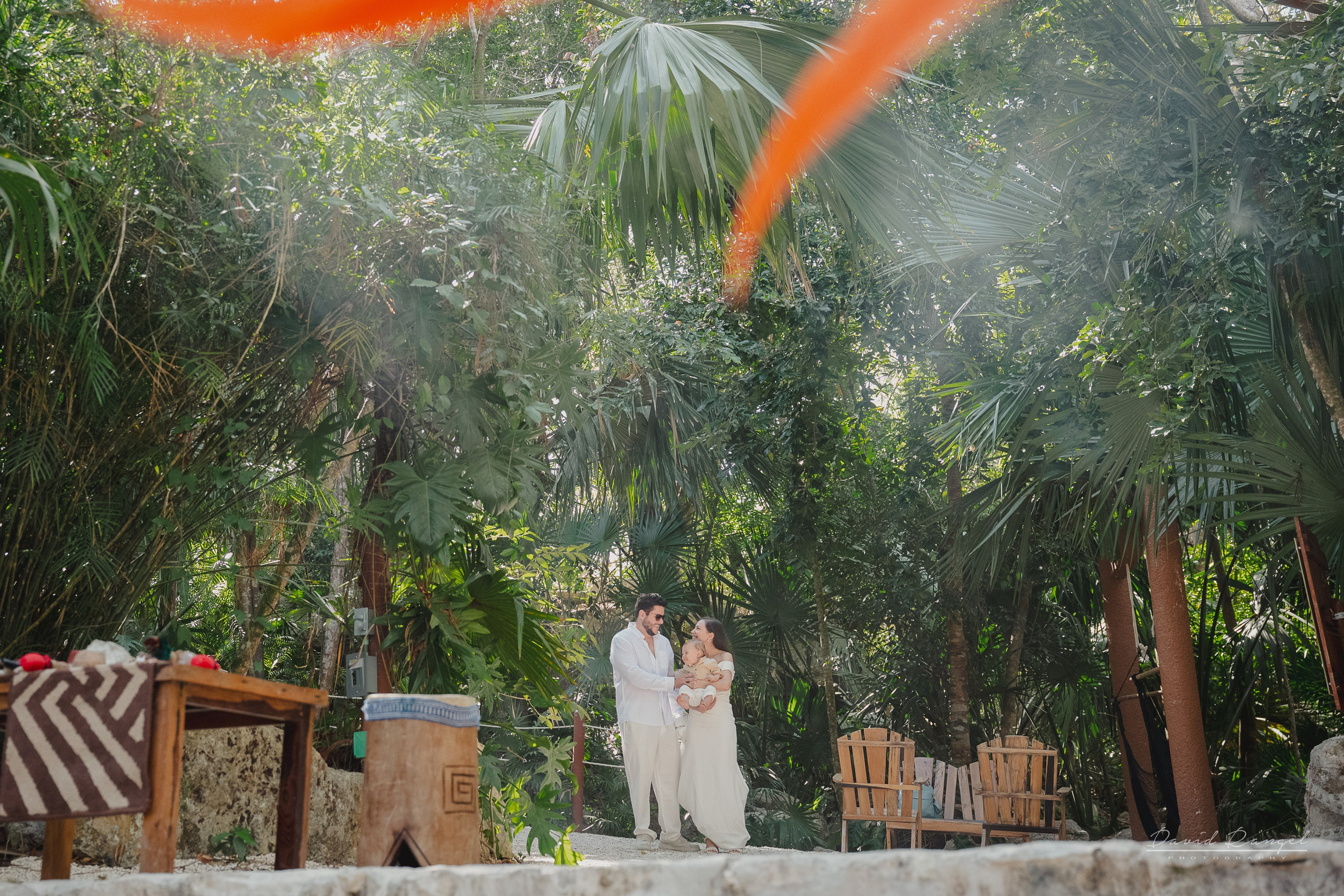 Mayan Weddings. Destination wedding photographer based in Cancun and Riviera Maya with service worldwide