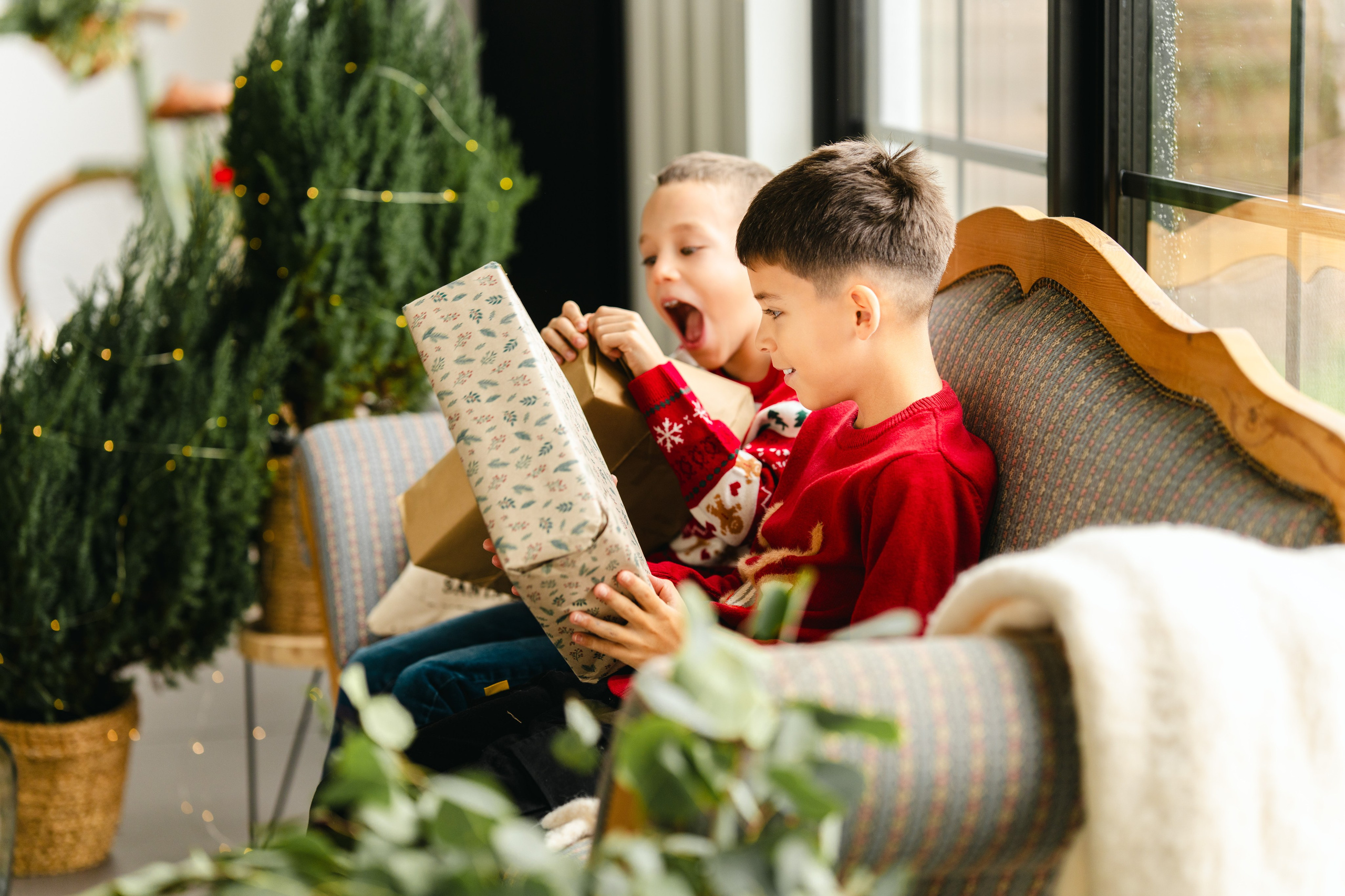 Studio Sunset Barn (Balaceanca). Fotograf evenimente. Fotograf nunta. Fotograf Botez. Mihaela Savu