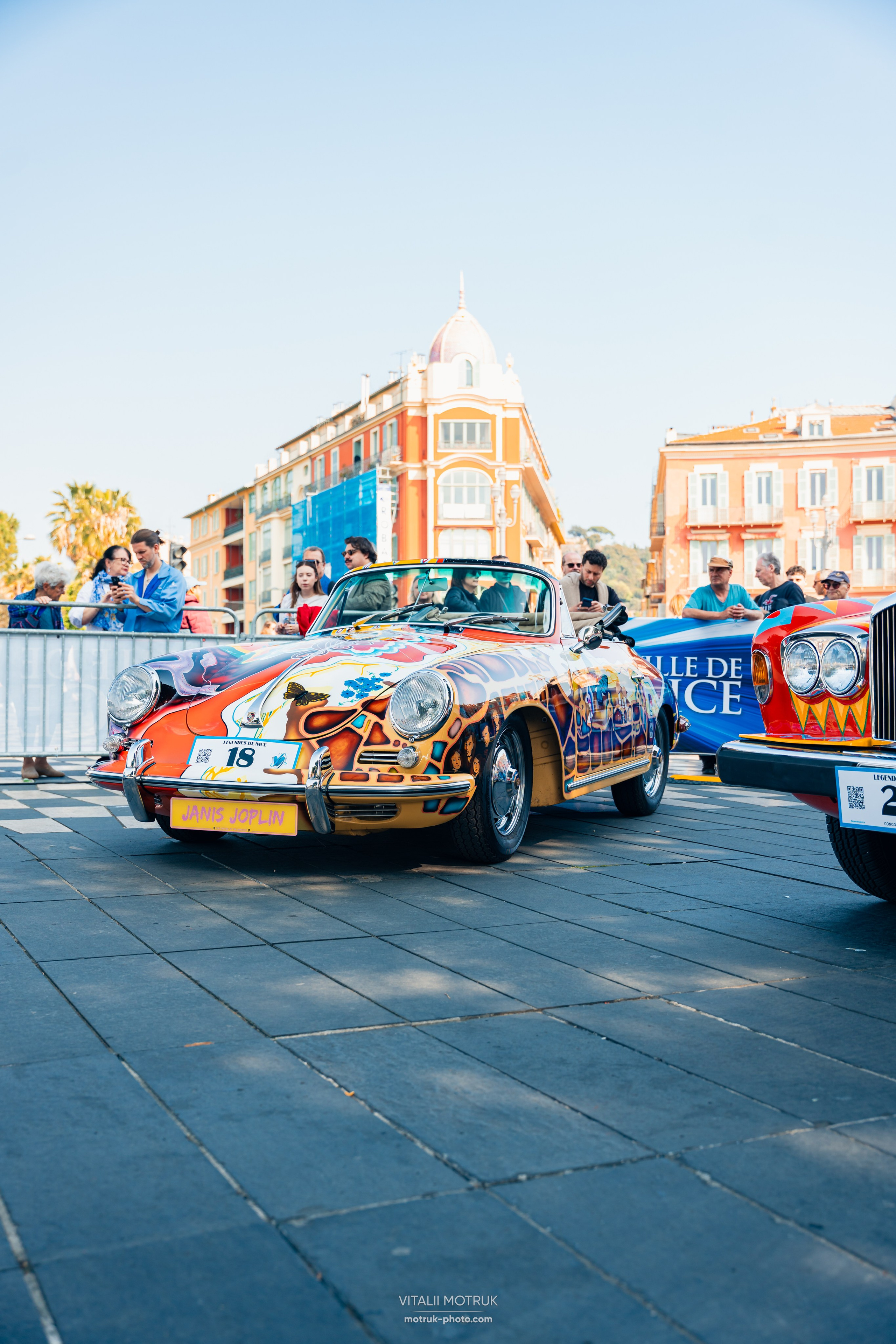 Legends de Nice. Photographe de voitures à Paris — Vitalii Motruk