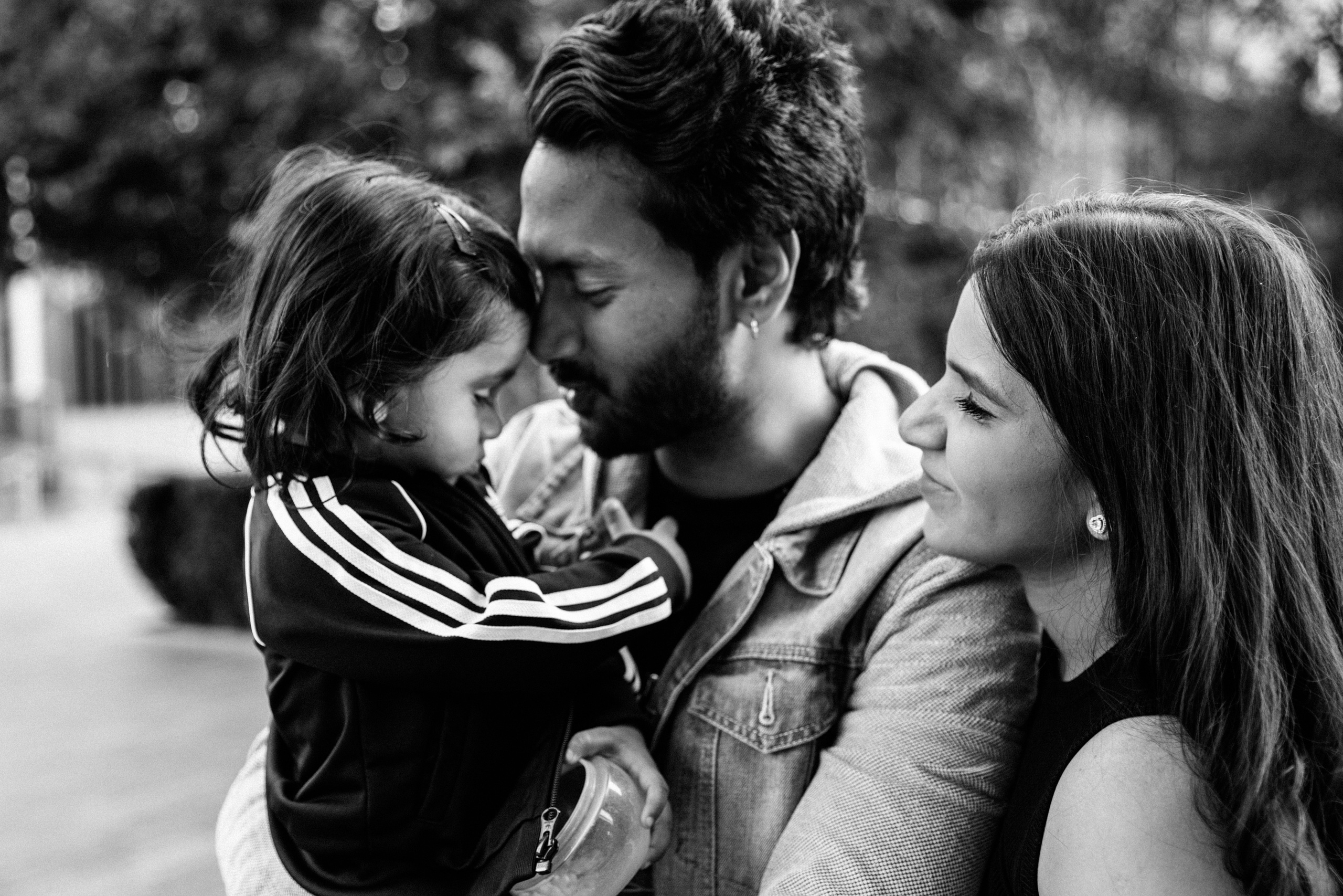 Family Photoshoot at Tower Bridge. LondonPhotoStory — Vacation Photographer in London