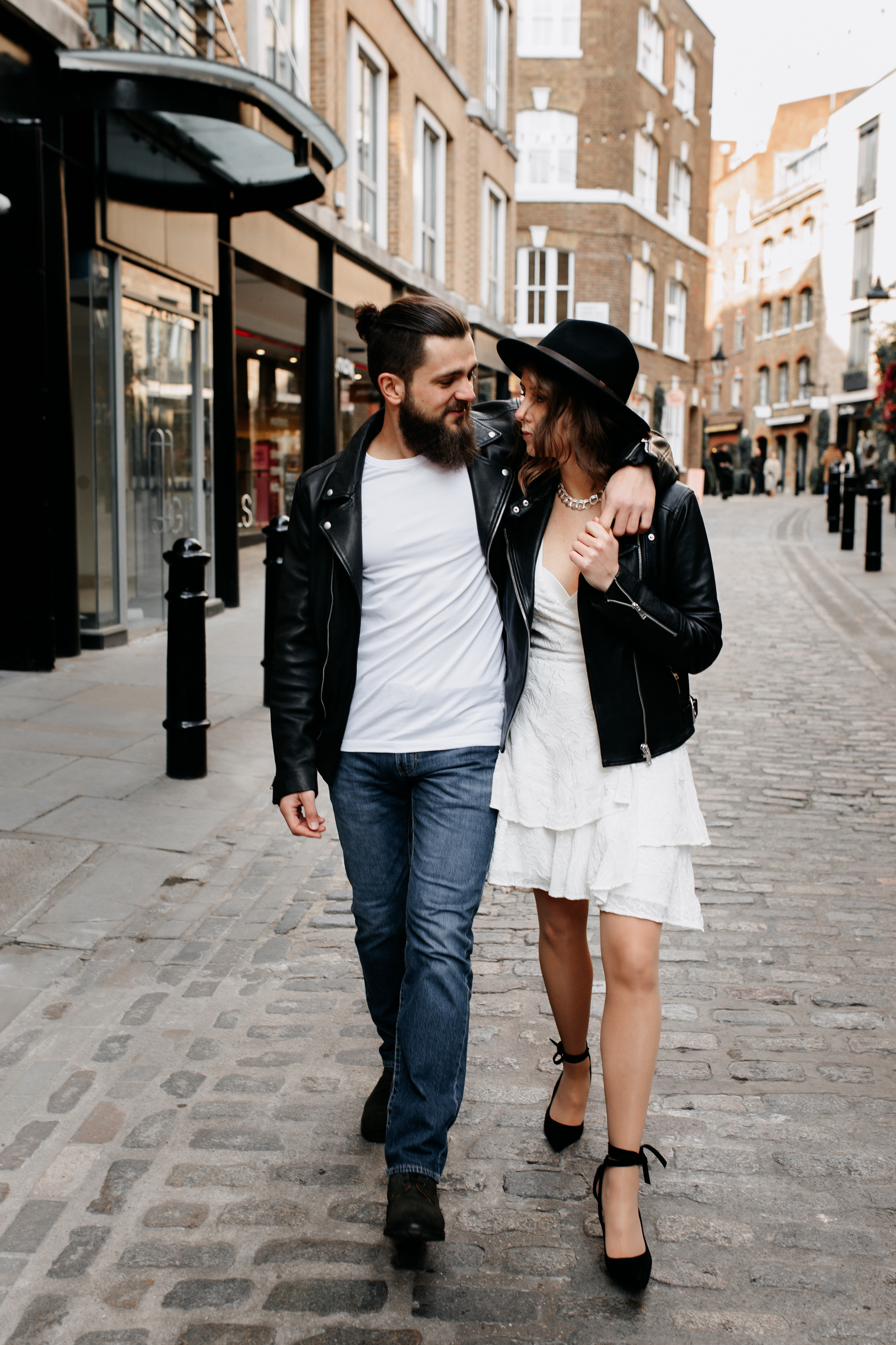 Love Story Photoshoot Central London. LondonPhotoStory — Vacation Photographer in London