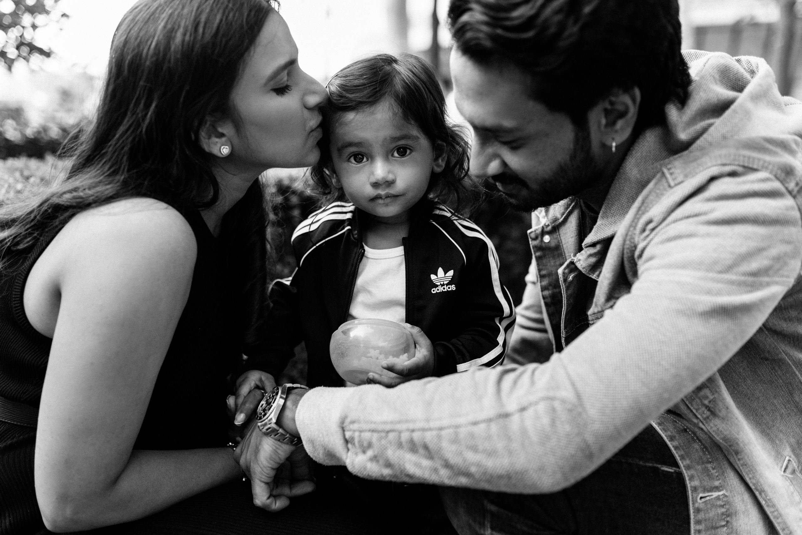 Family Photoshoot at Tower Bridge. LondonPhotoStory — Vacation Photographer in London