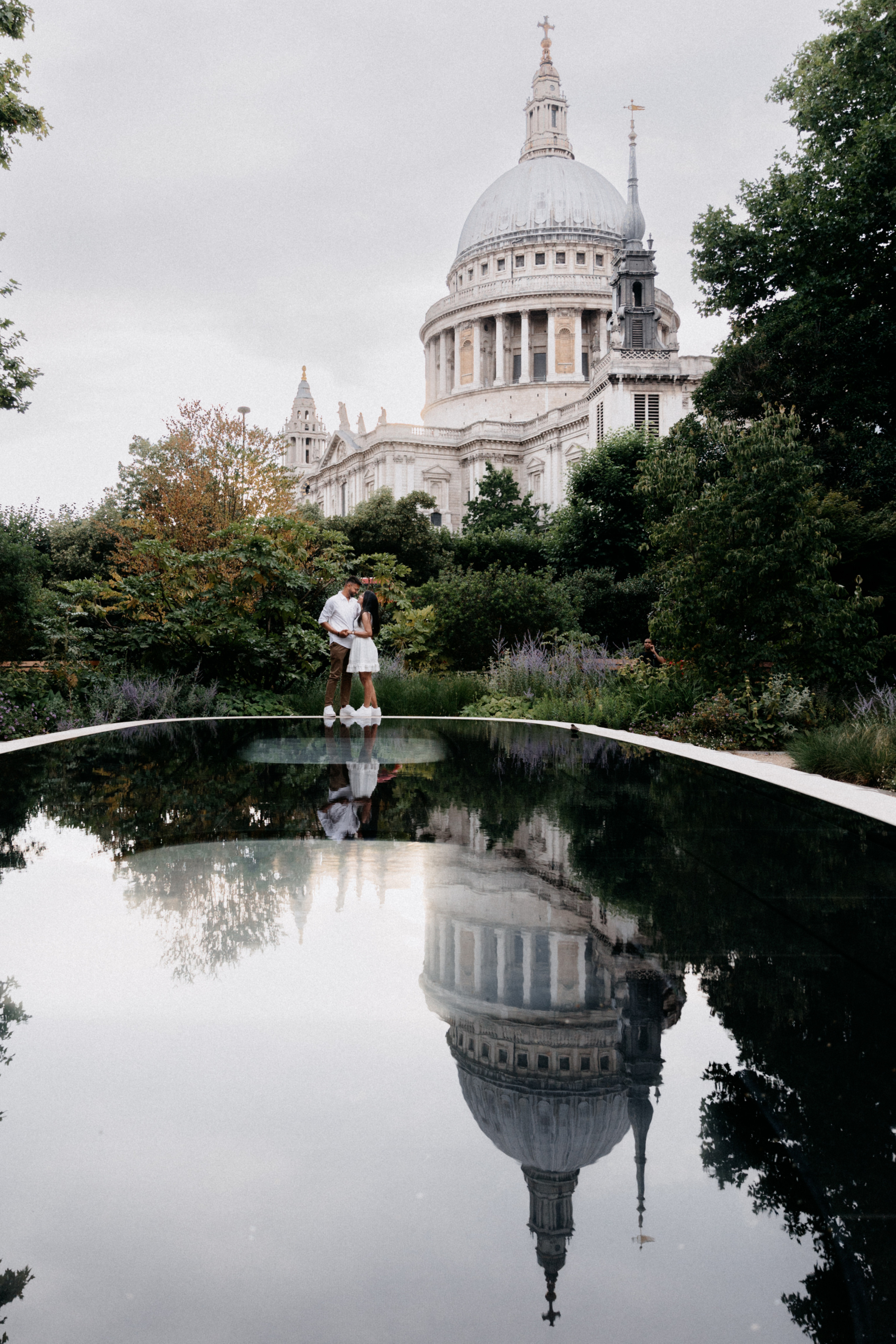 Love Story Photoshoot St Pauls and Tower Bridge. LondonPhotoStory — Vacation Photographer in London