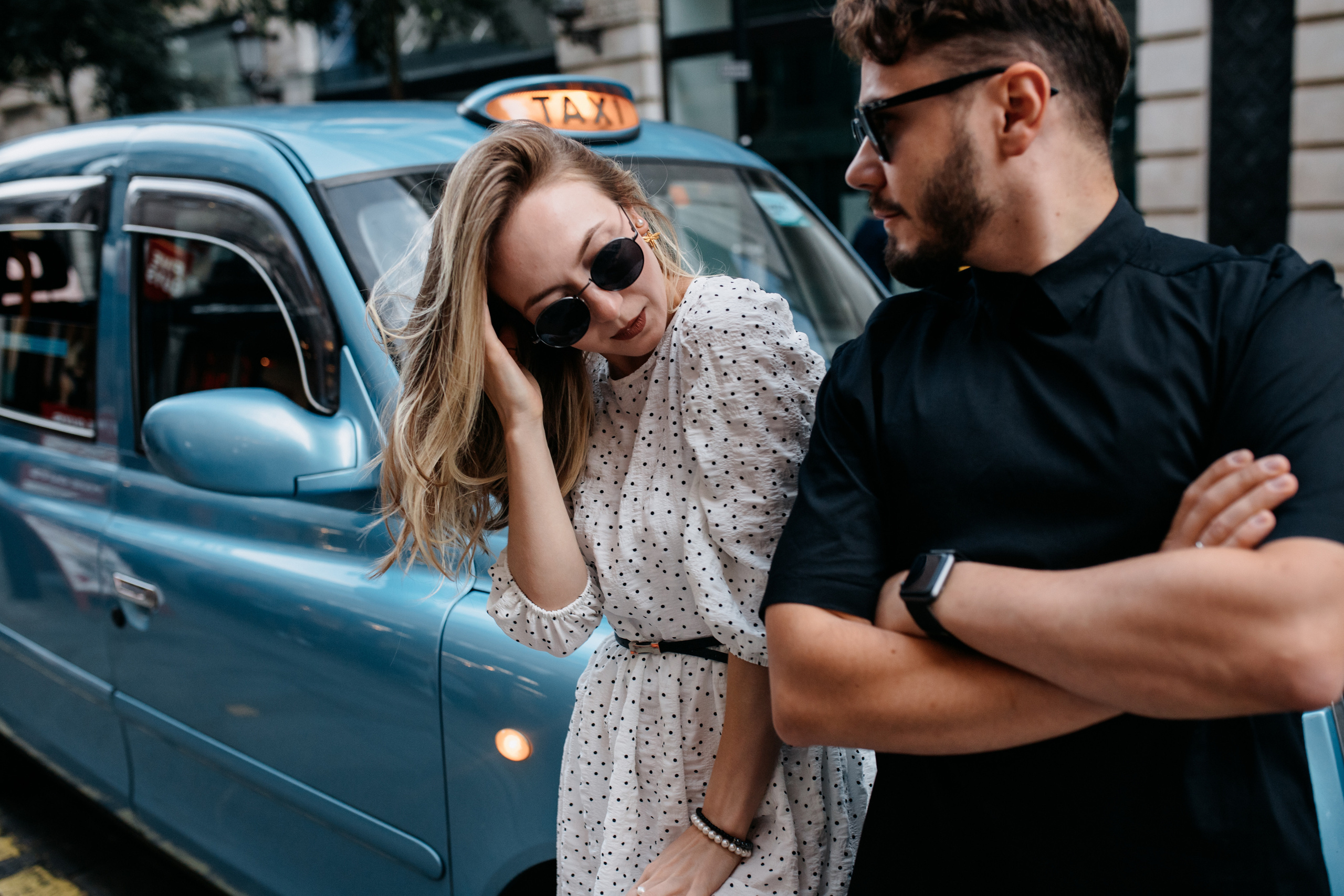 Love Story photoshoot at Picadilly — London. LondonPhotoStory — Vacation Photographer in London