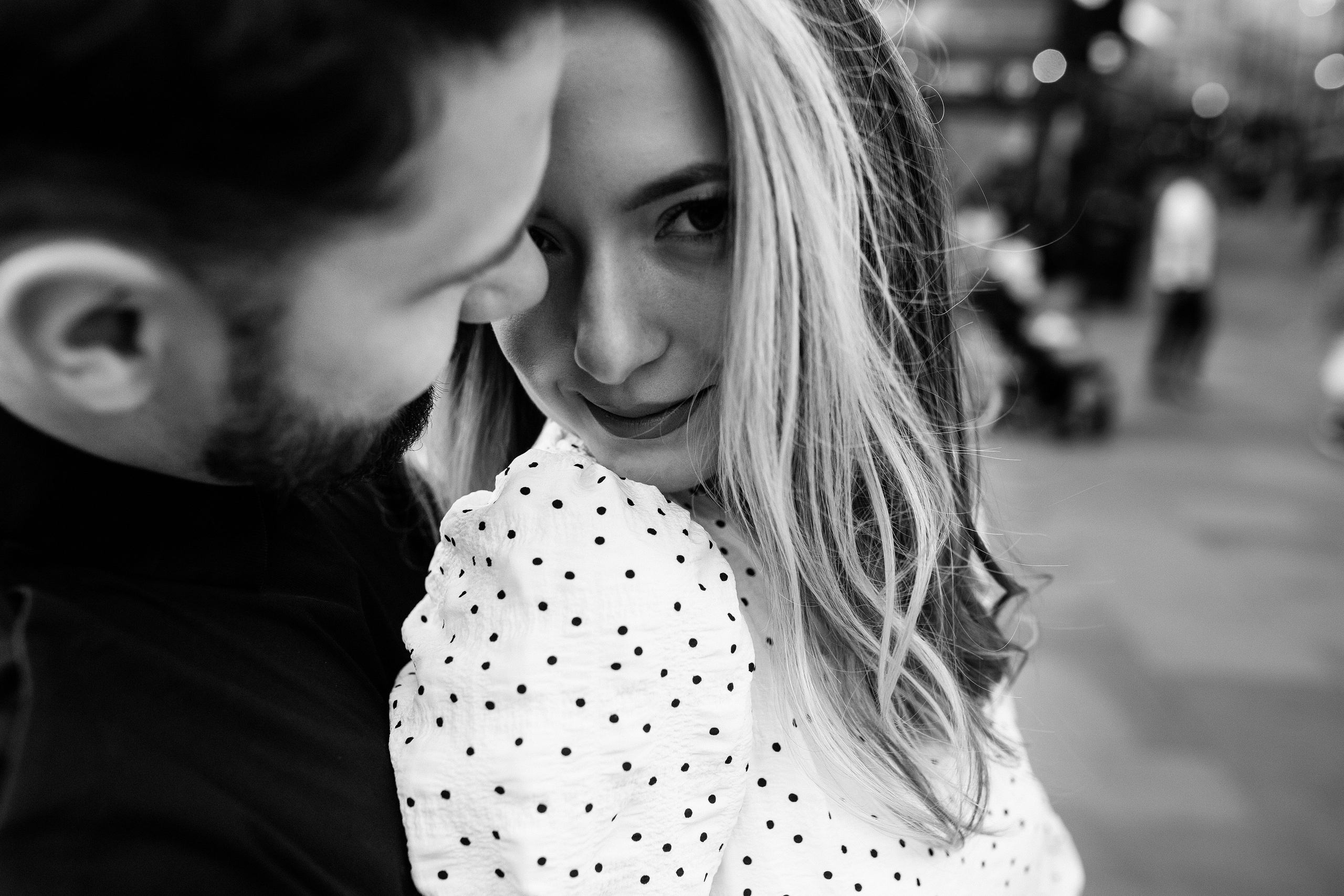 Love Story photoshoot at Picadilly — London. LondonPhotoStory — Vacation Photographer in London