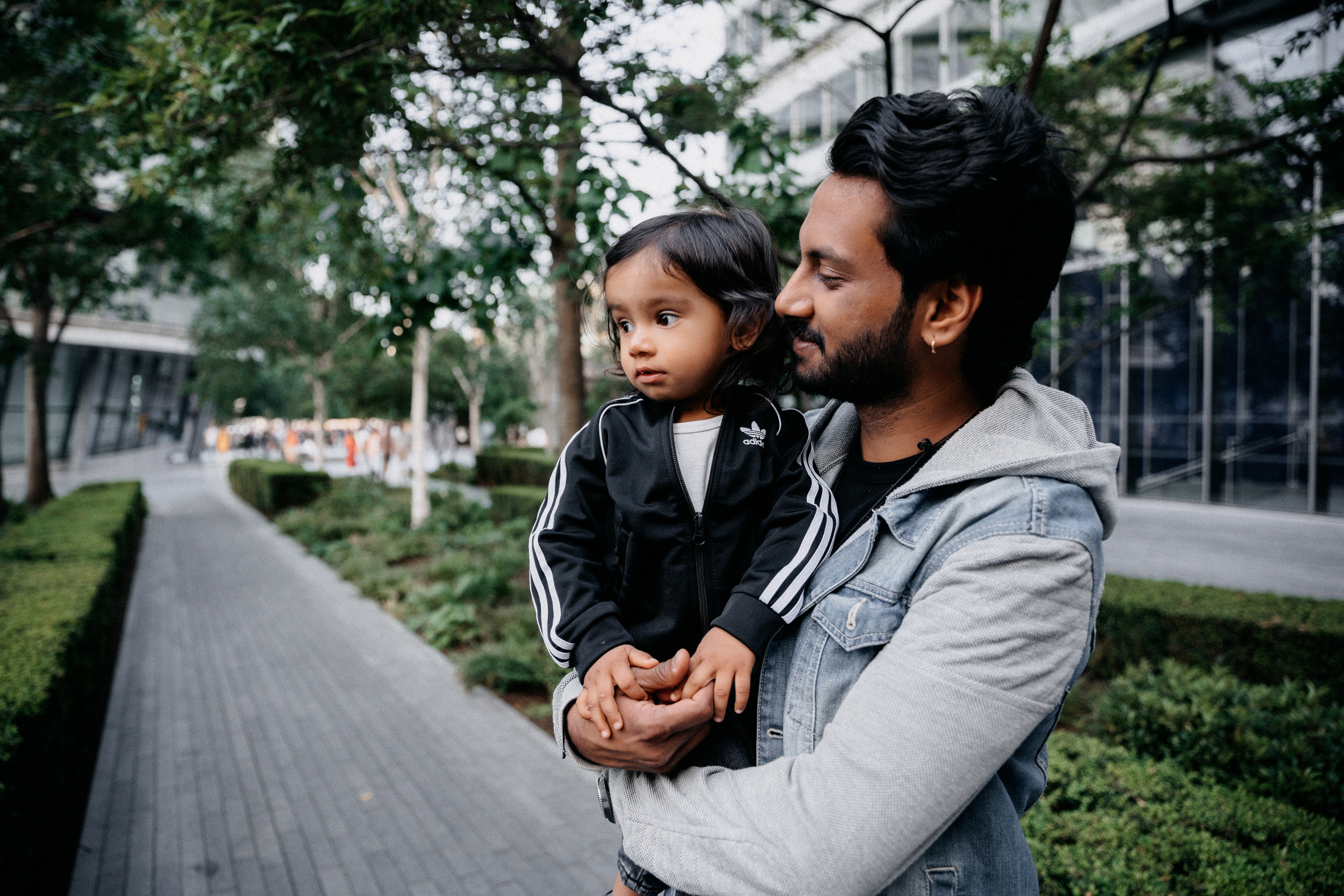 Family Photoshoot at Tower Bridge. LondonPhotoStory — Vacation Photographer in London