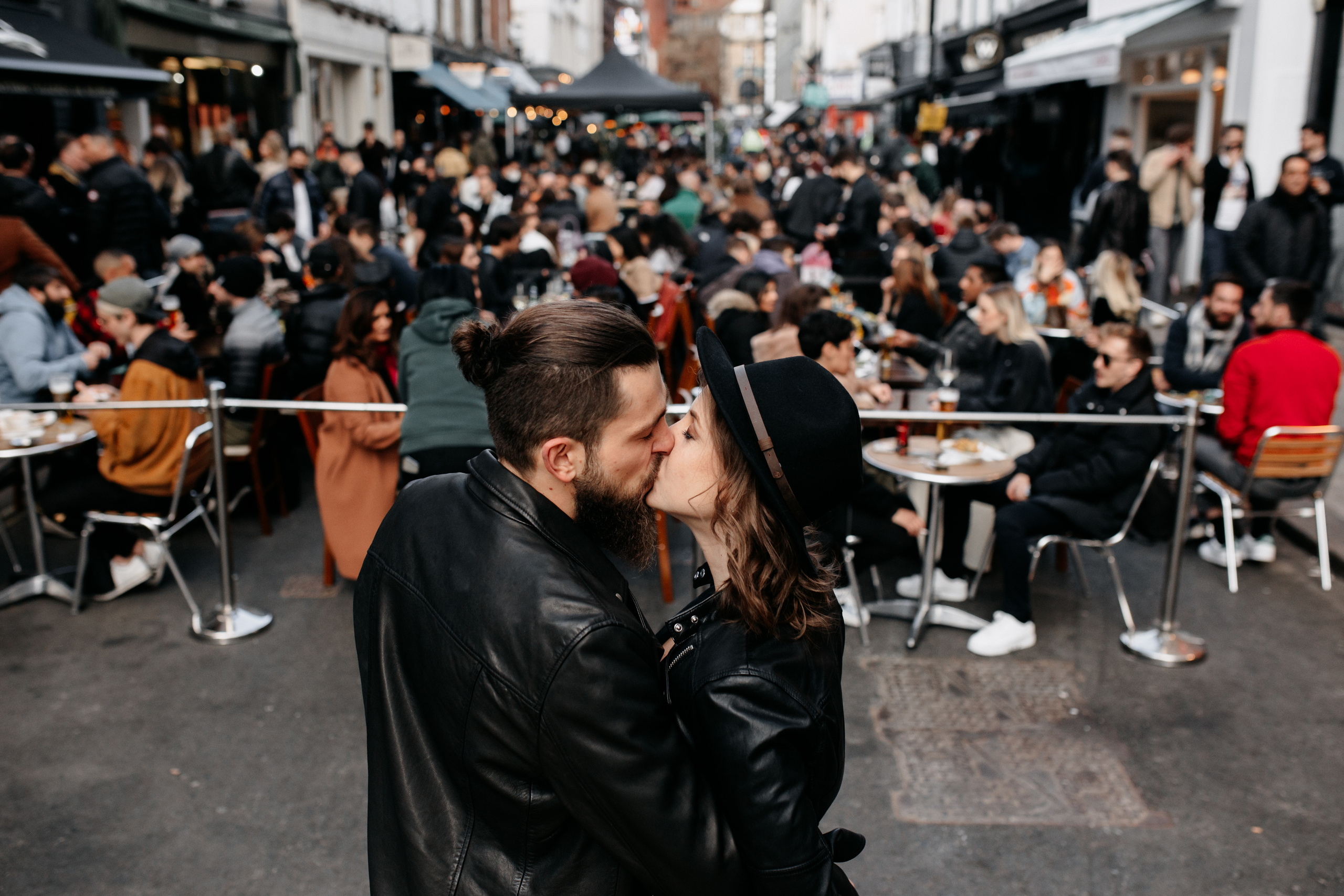 Love Story Photoshoot Central London. LondonPhotoStory — Vacation Photographer in London