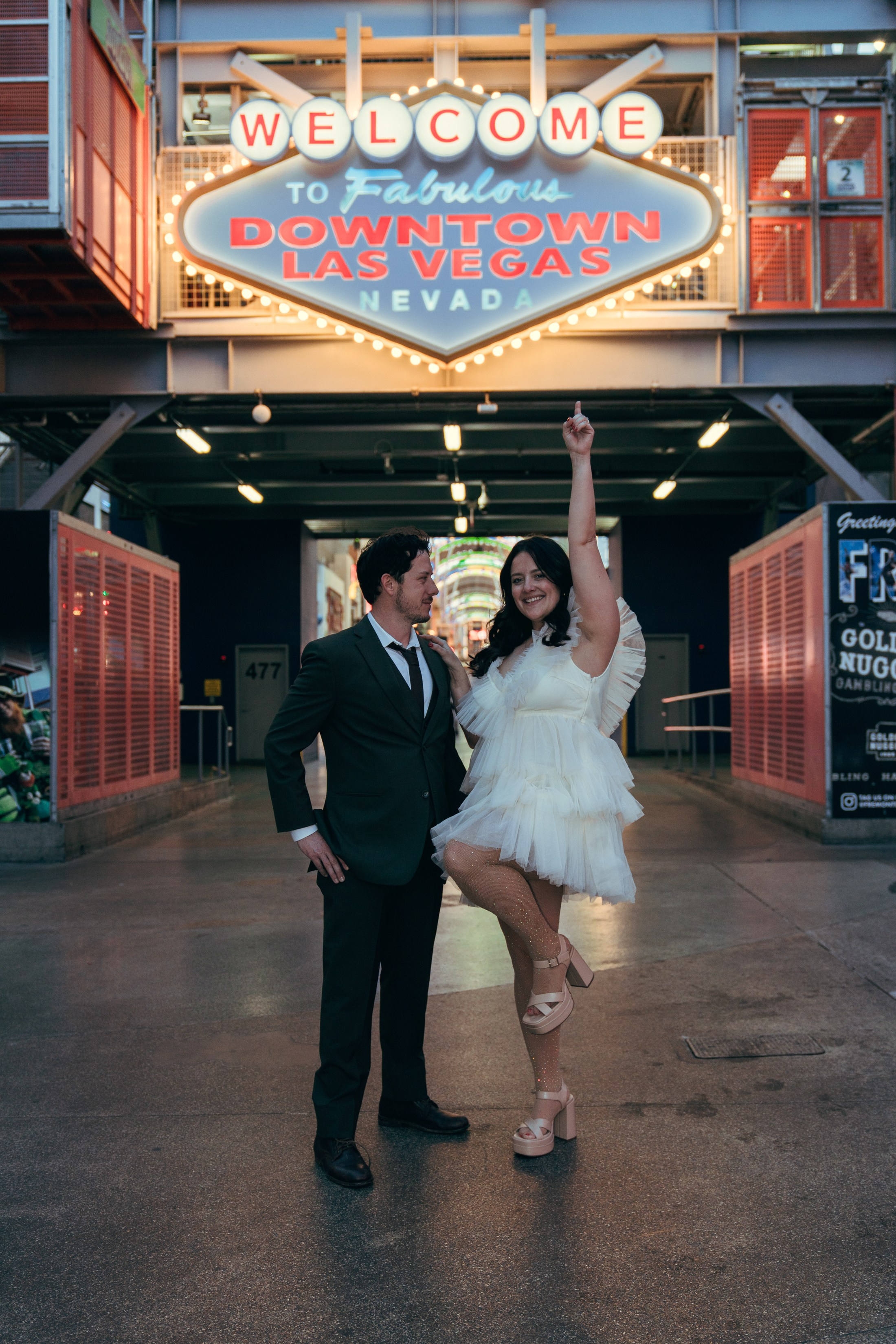 Grace&Jesse. Wedding & elopement photographer Viktoriya Kravtsov. Las Vegas