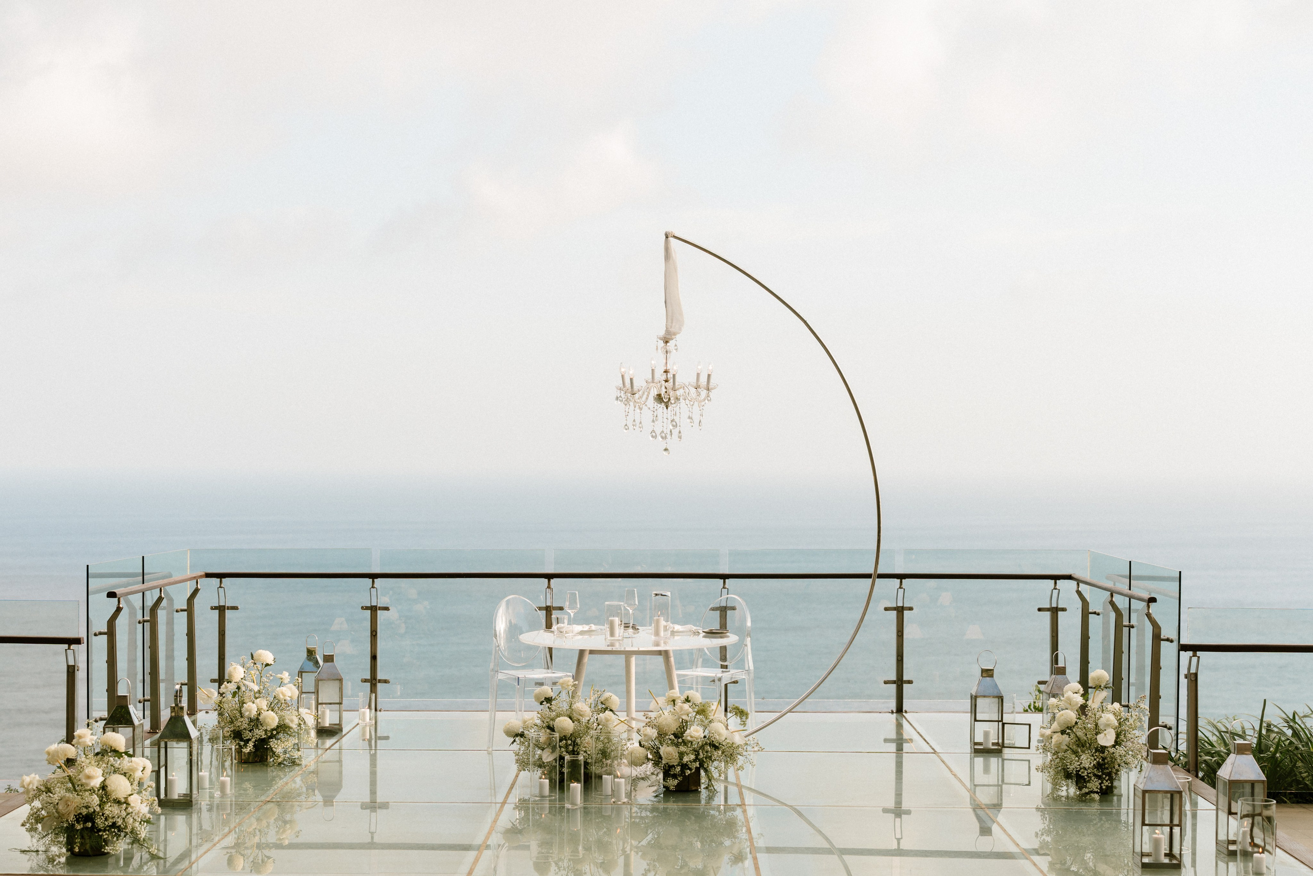 Nicolaos & Ivanna. Female Photographer in Bali