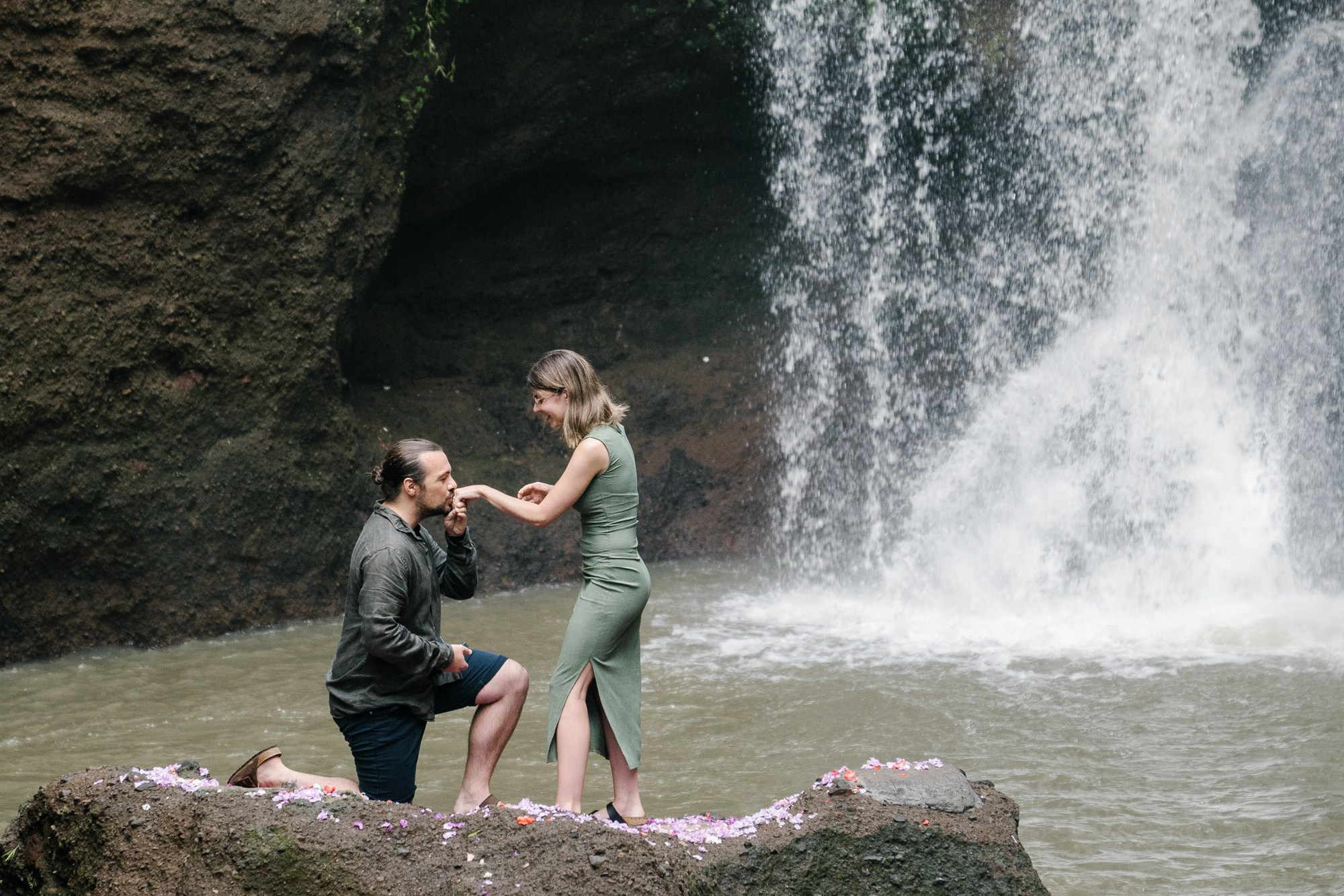 Marriage Proposal in Bali. Female Photographer in Bali
