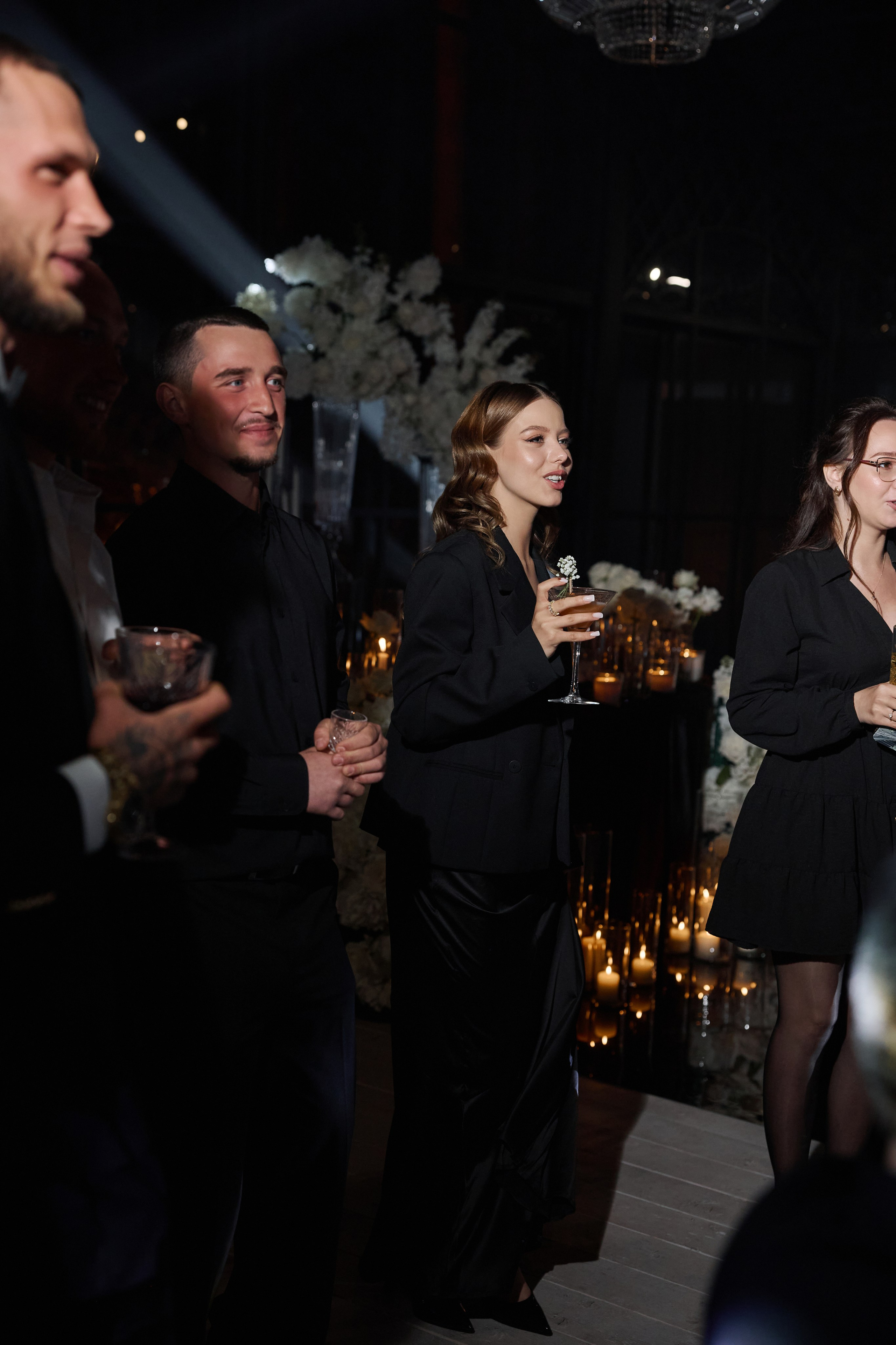 Natalia & Roman. Dworek przy lesie. Fotograf ślubny i rodzinny w Krakowie Yana Klymova