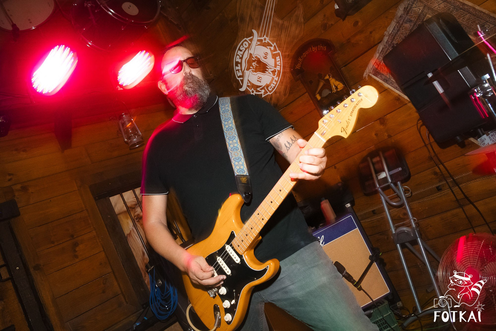 Dirty Picks — Fotos del concierto en El Paso Bar, Torrevieja, 2026 | FOTKAI