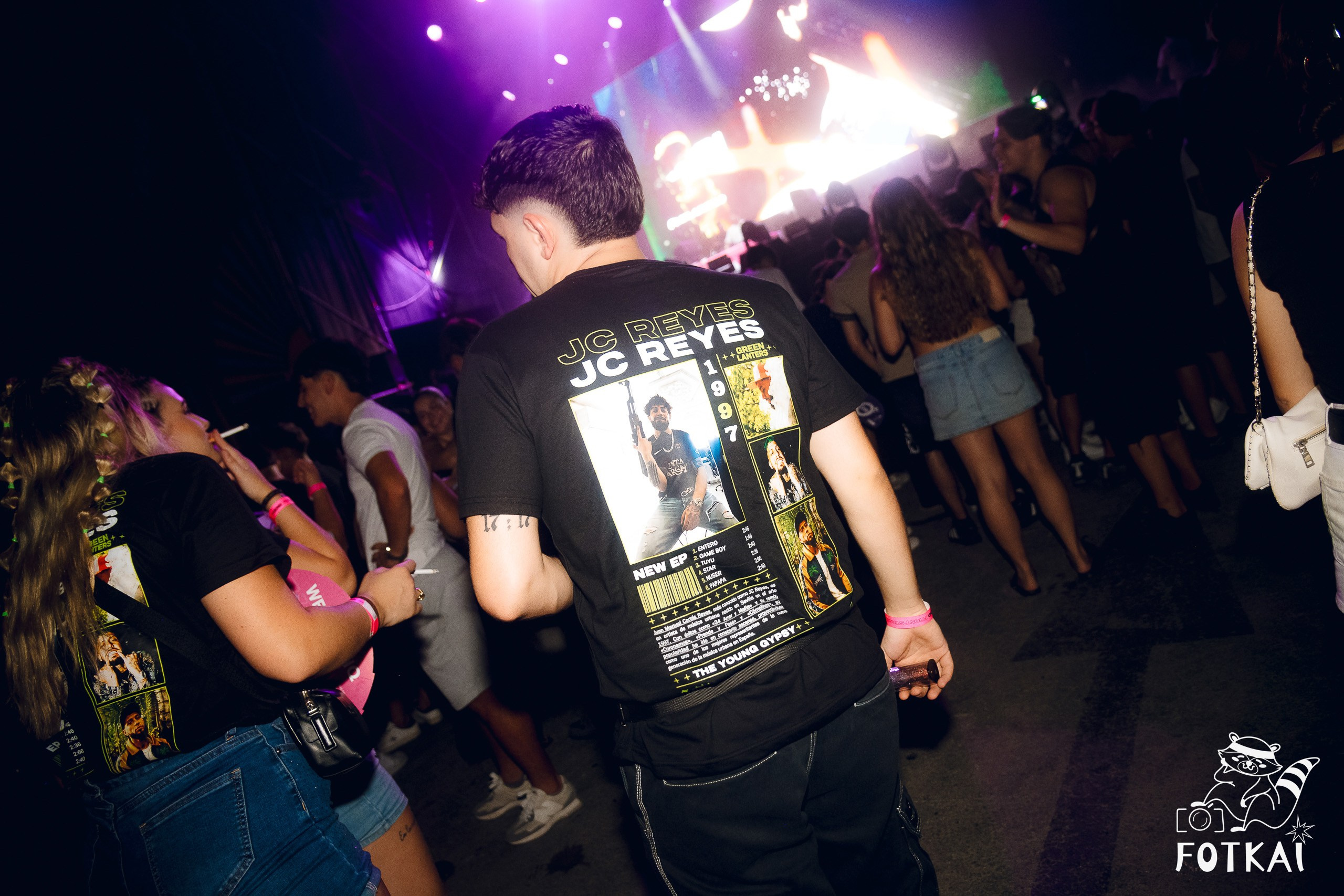 JC Reyes at Brilla Torrevieja Festival — Live Concert Photos in Torrevieja, Spain, 2026 | FOTKAI