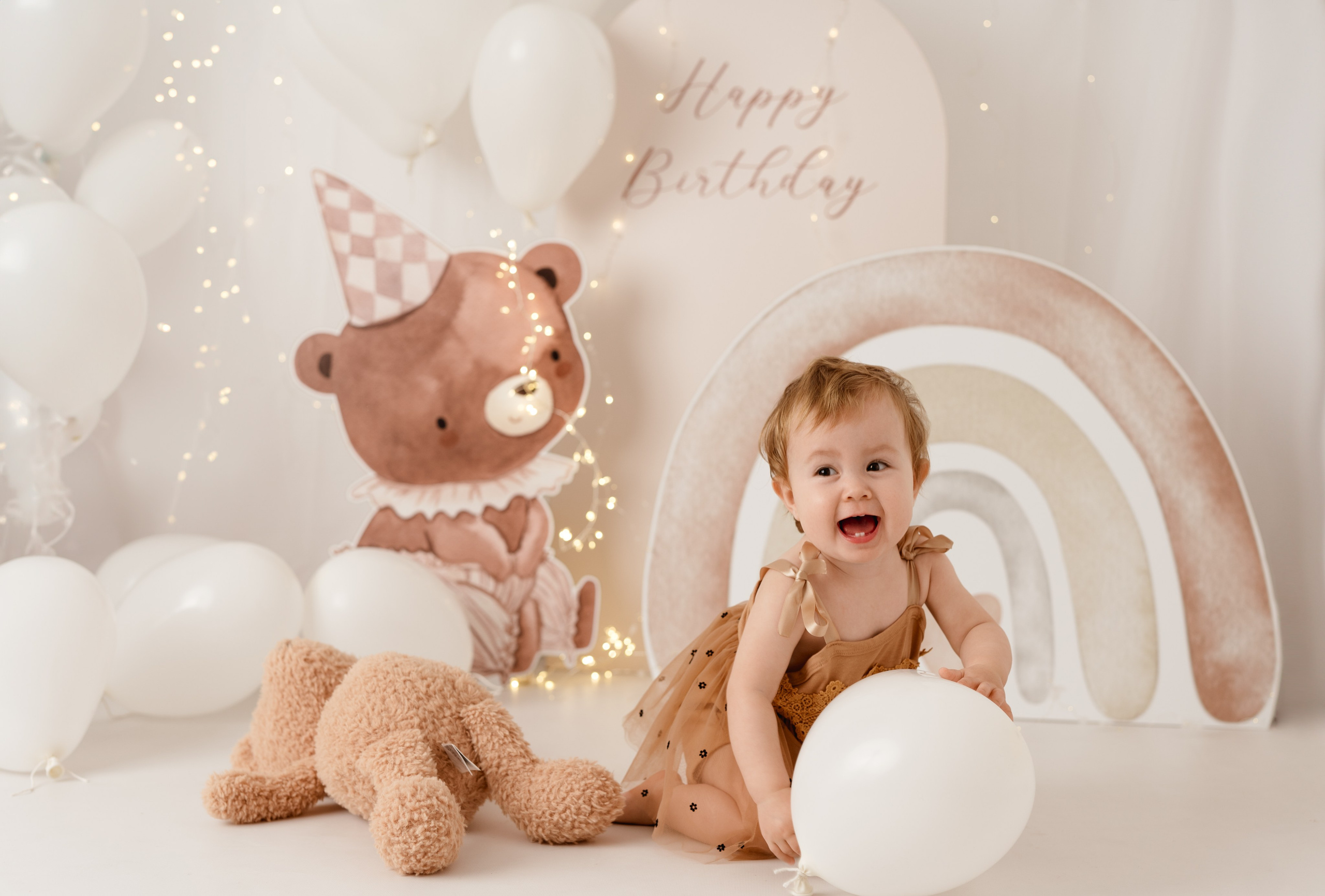 Sesja roczkowa Alicji. Fotograf Łódź - sesja ciążowa, noworodkowa, dziecięca. Studio w Łodzi