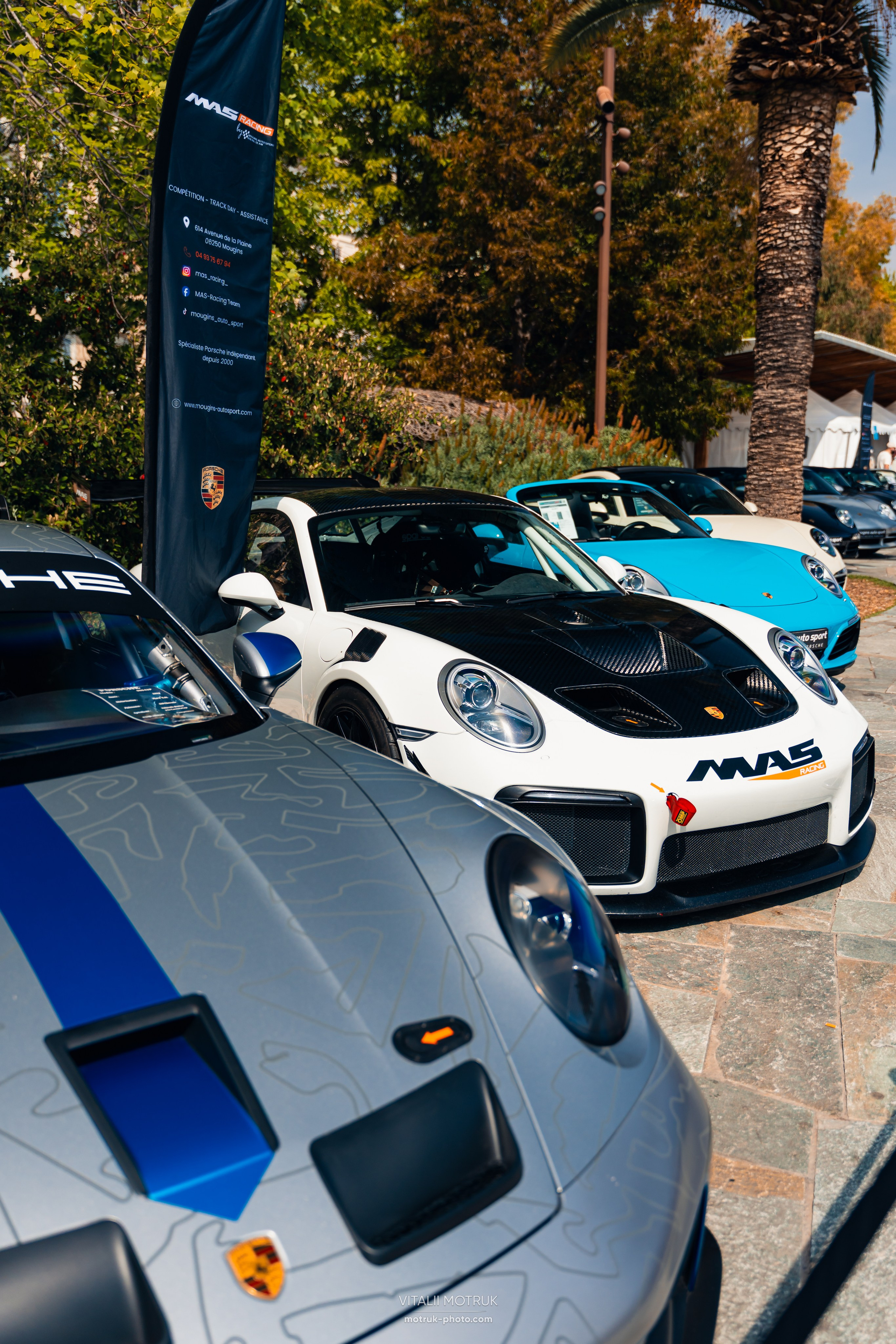 Legends de Nice. Photographe de voitures à Paris — Vitalii Motruk