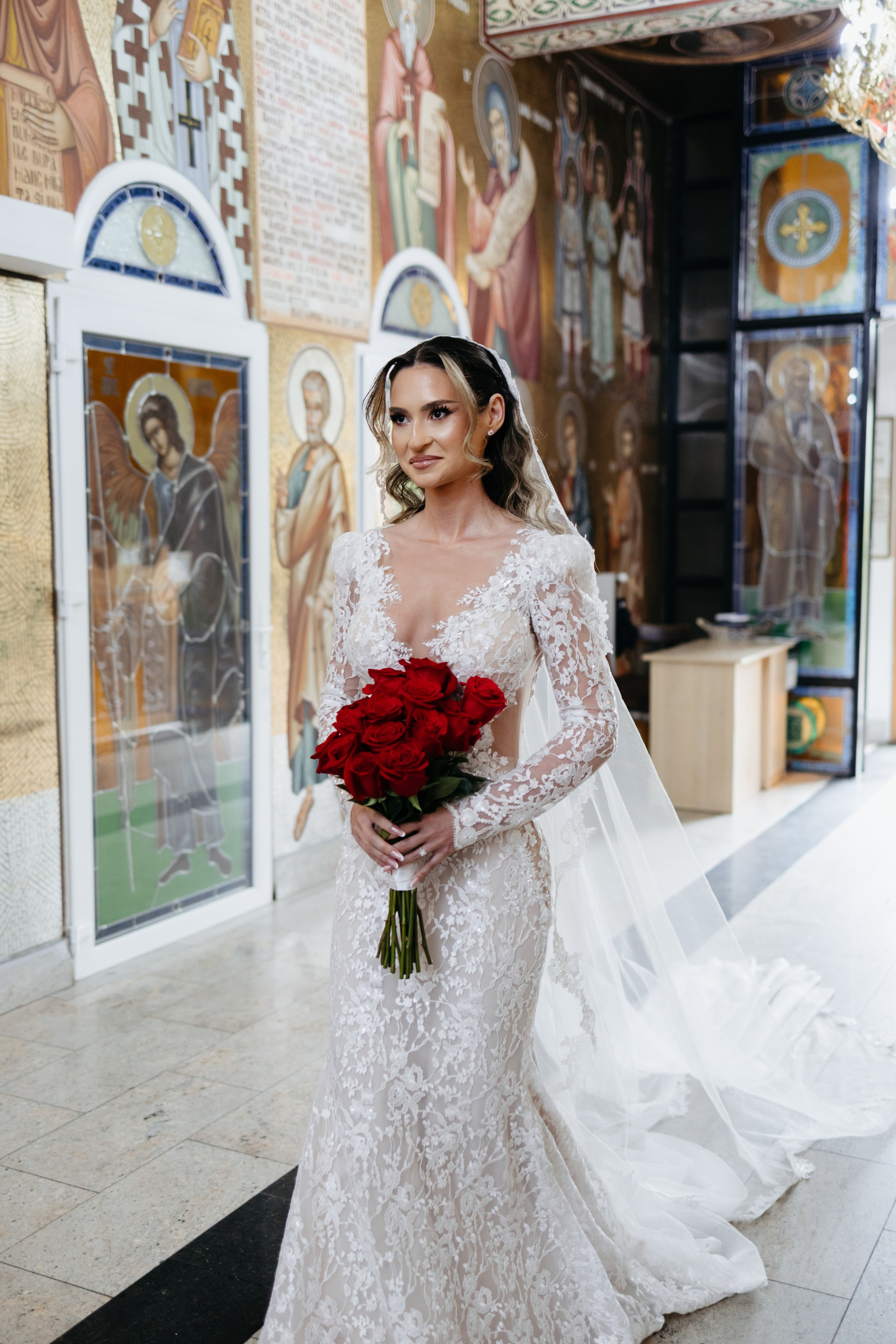 PORTFOLIO. Wedding Photographer Editorial Storytelling Cluj, Romania & Europe|Lore Photography
