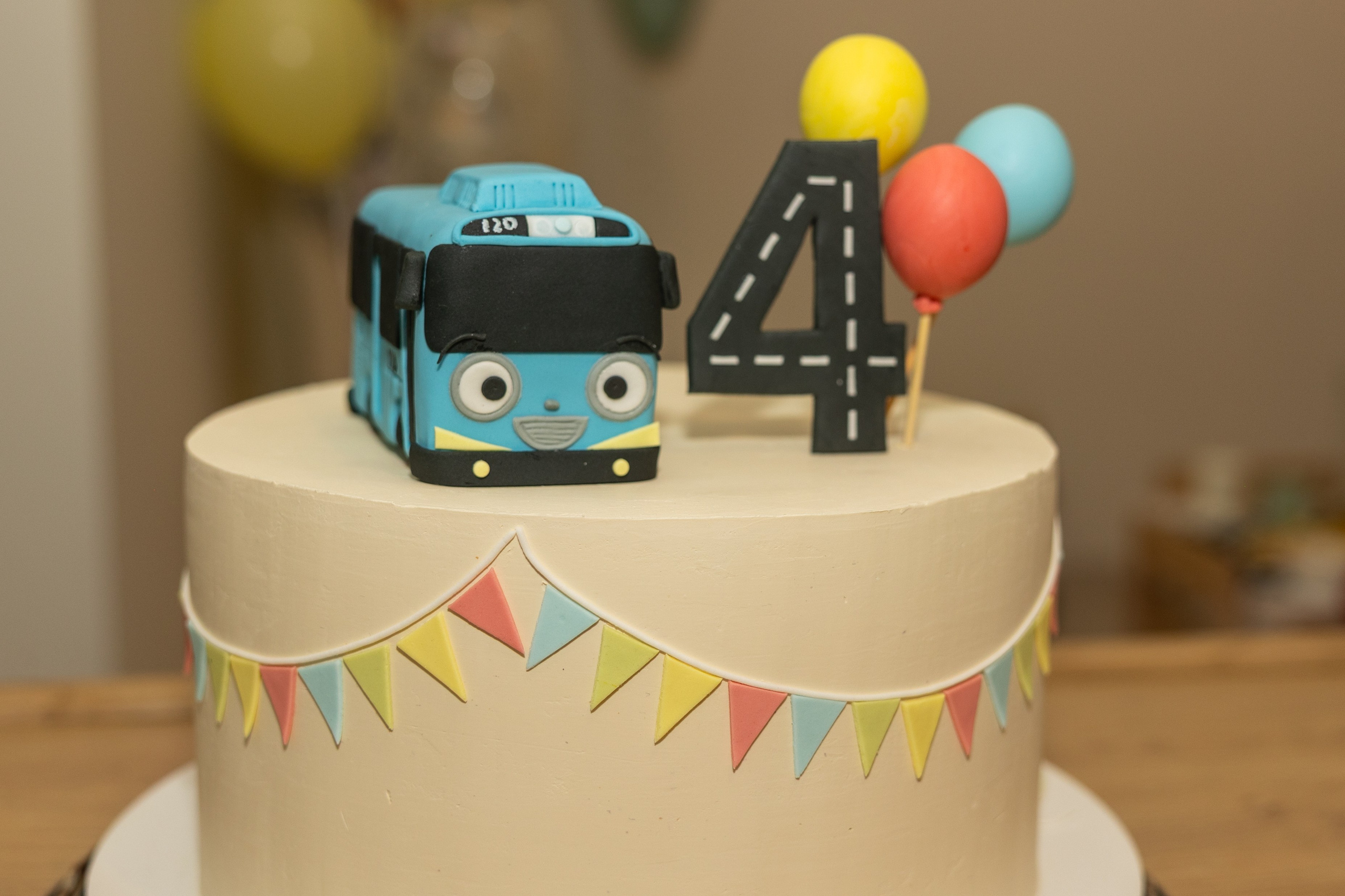 День рождения Артёма 24 января 2026 года. Семейный и детский фотограф в Варшаве Мила Бобровская